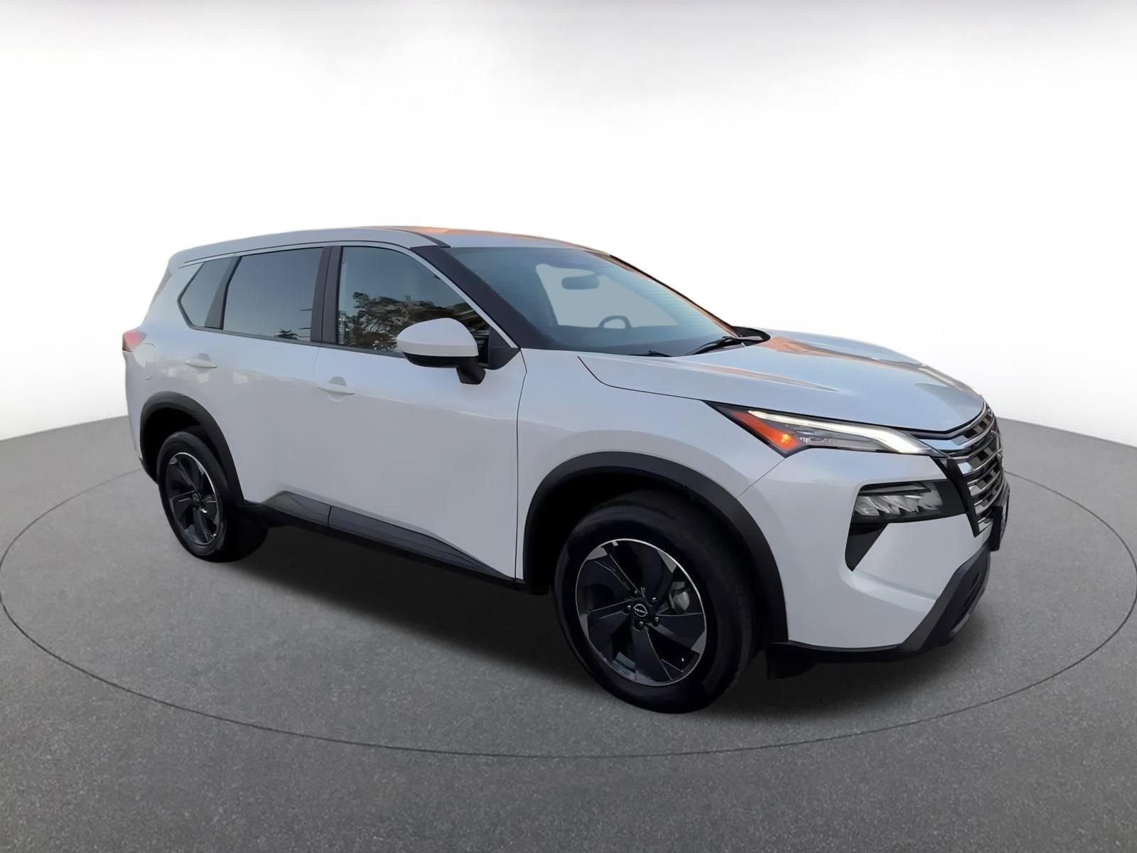 Thumbnail: 2025 Nissan Rogue - 2