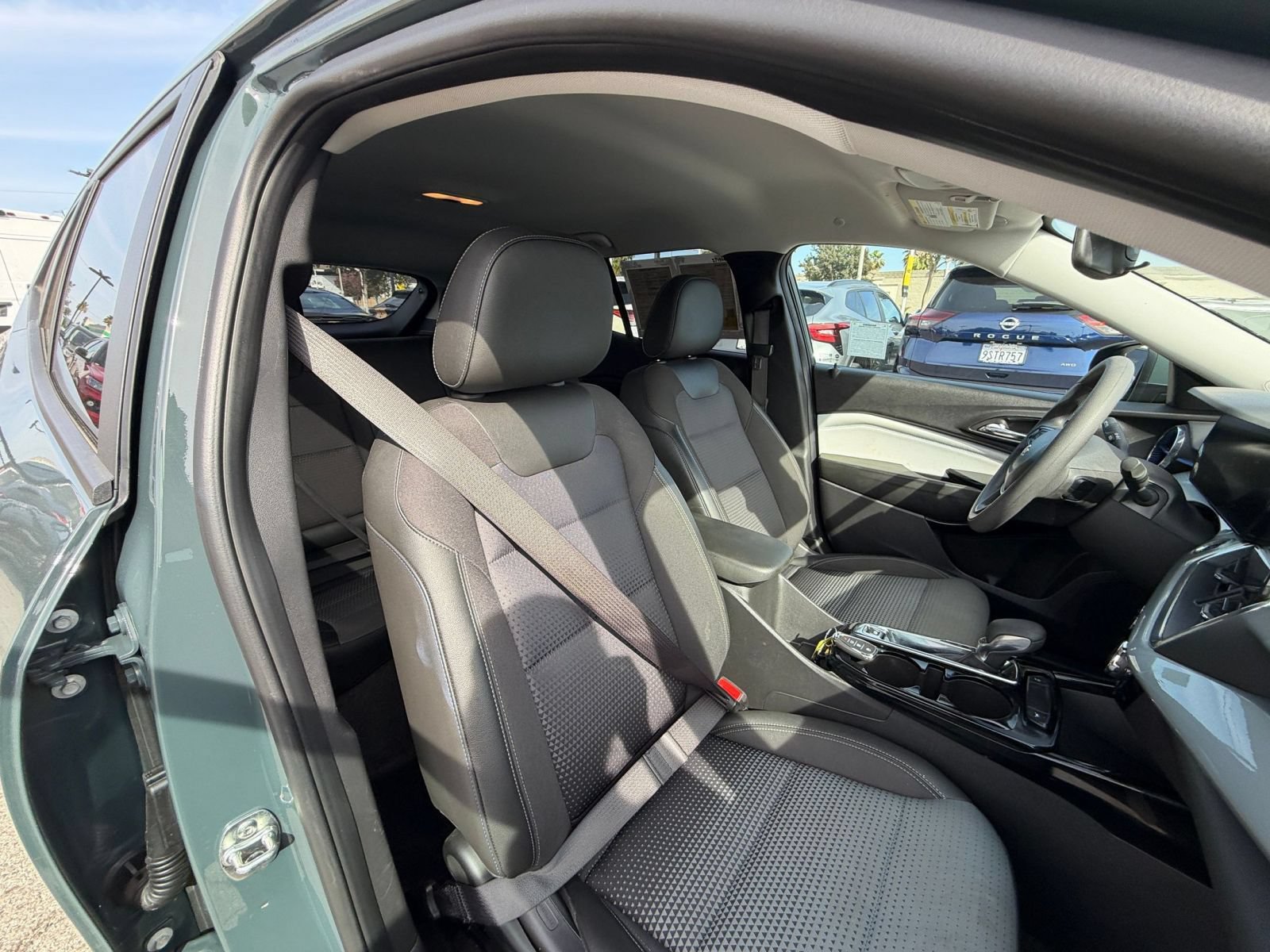 Thumbnail: 2025 Chevrolet Trax - 35
