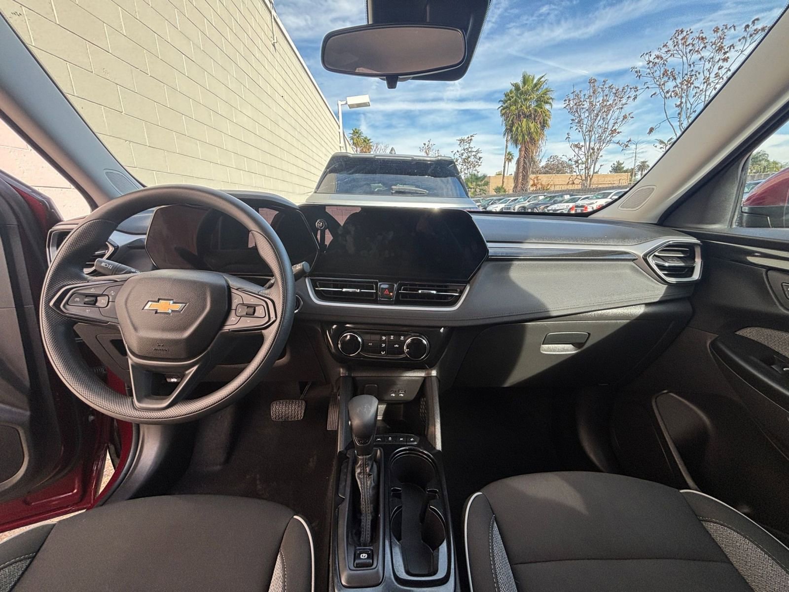 Thumbnail: 2025 Chevrolet TrailBlazer - 33