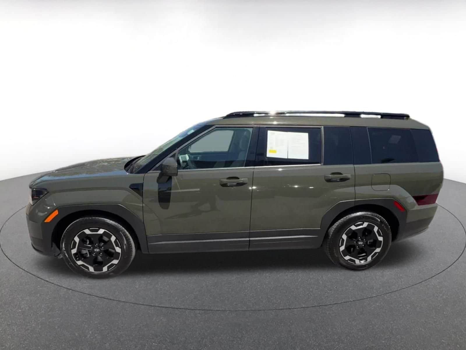 Thumbnail: 2025 Hyundai Santa Fe - 9