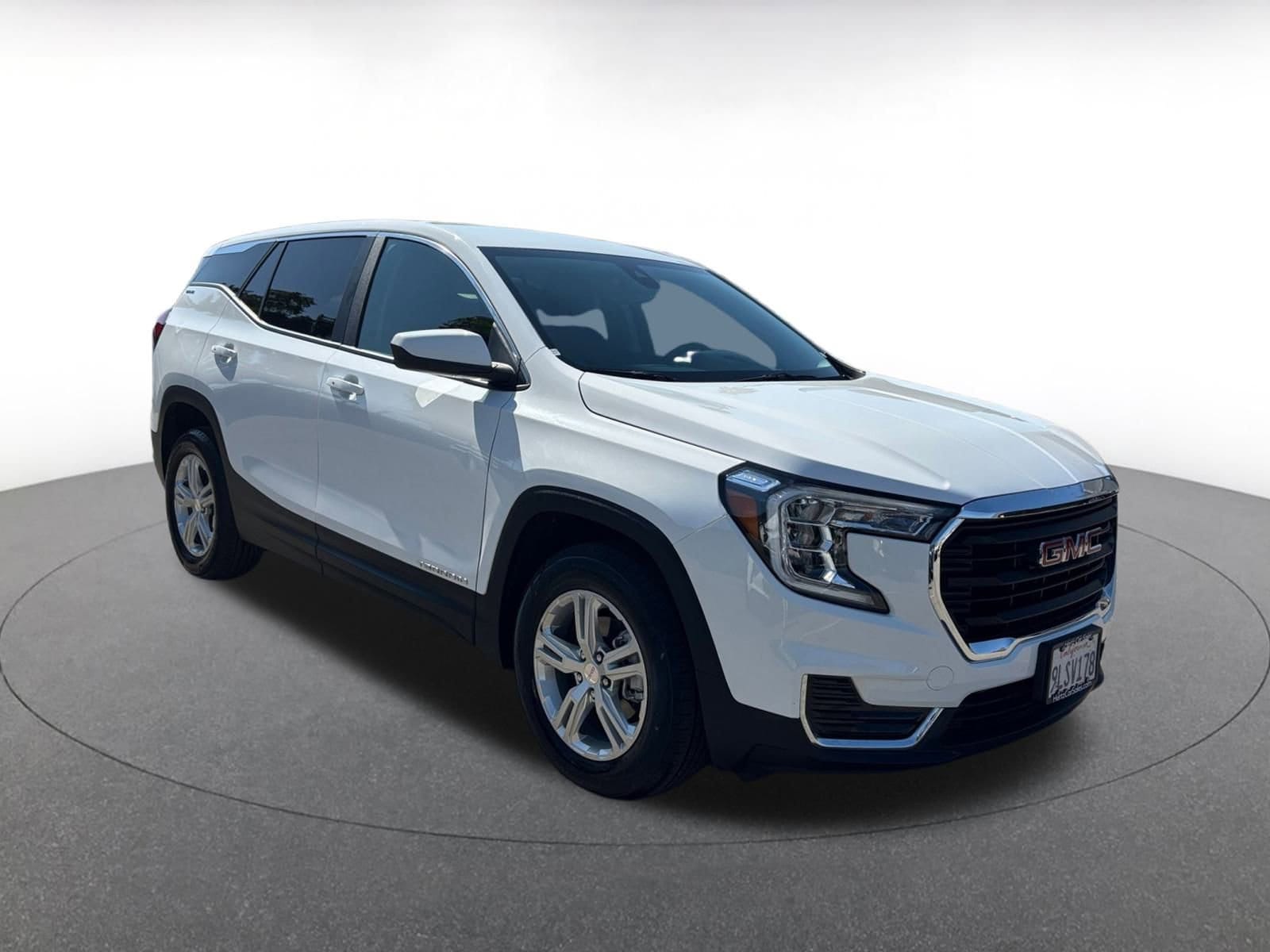 Thumbnail: 2024 GMC Terrain - 1