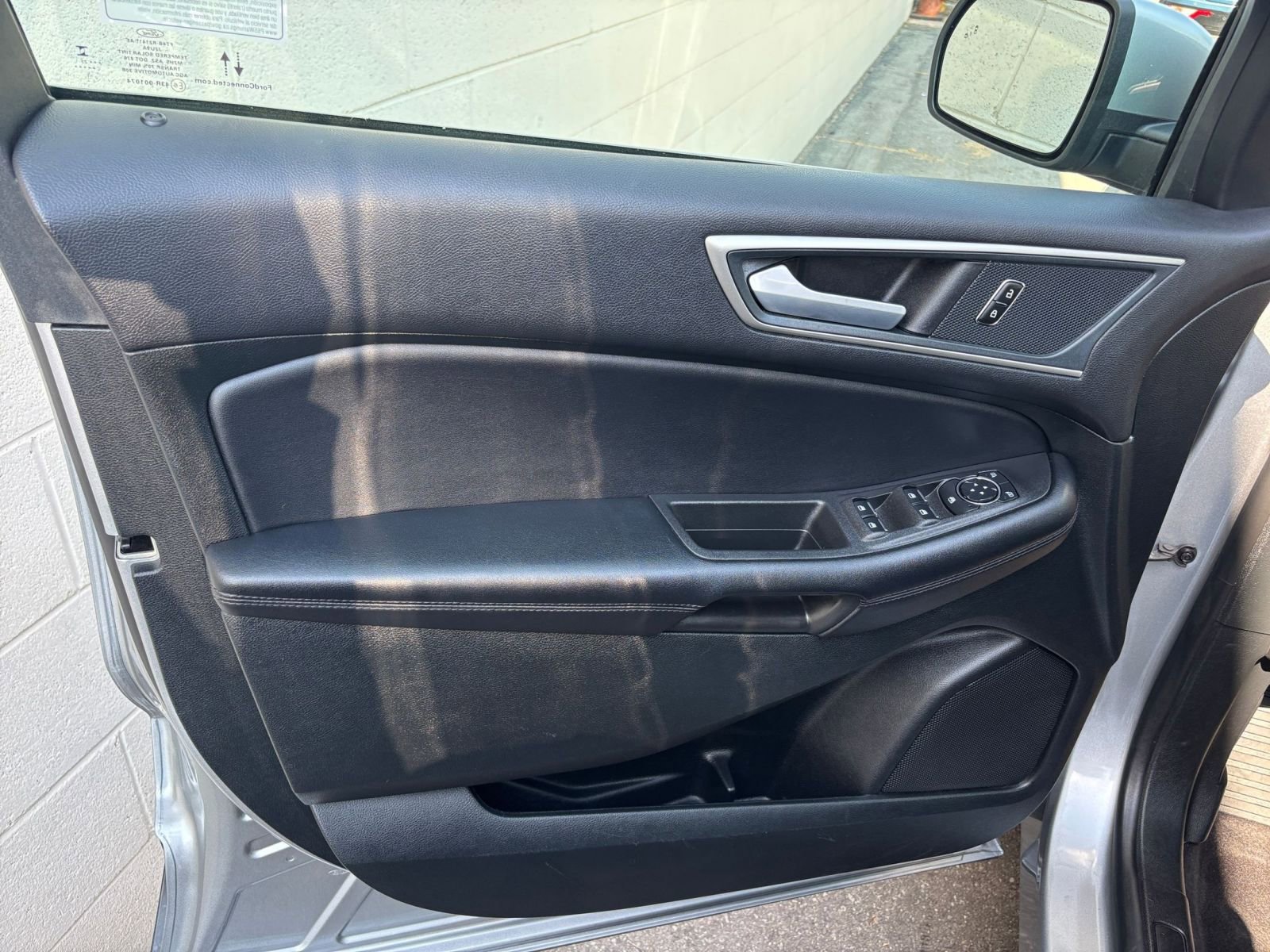 Thumbnail: 2023 Ford Edge - 20