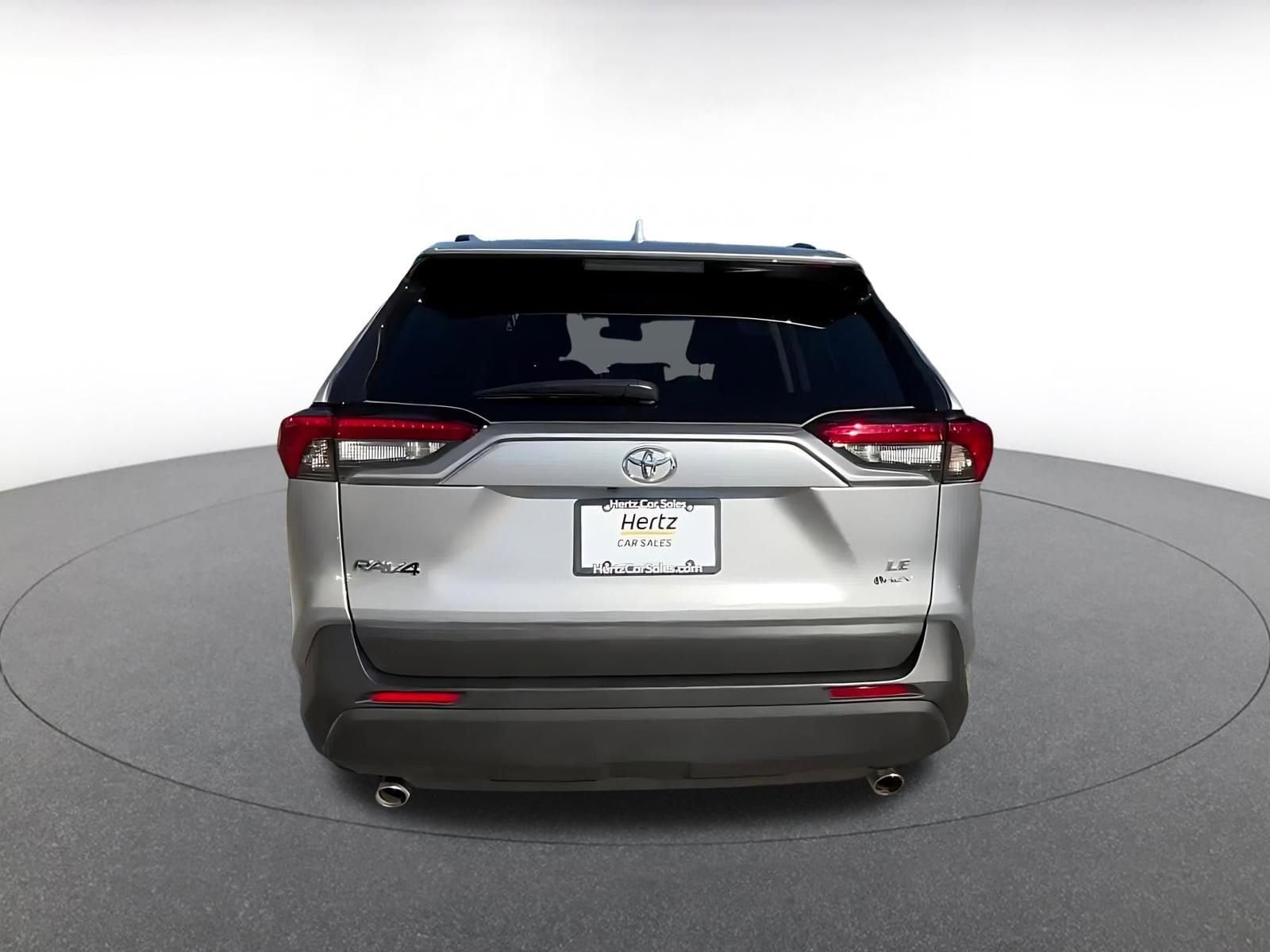 Thumbnail: 2025 Toyota RAV4 - 12