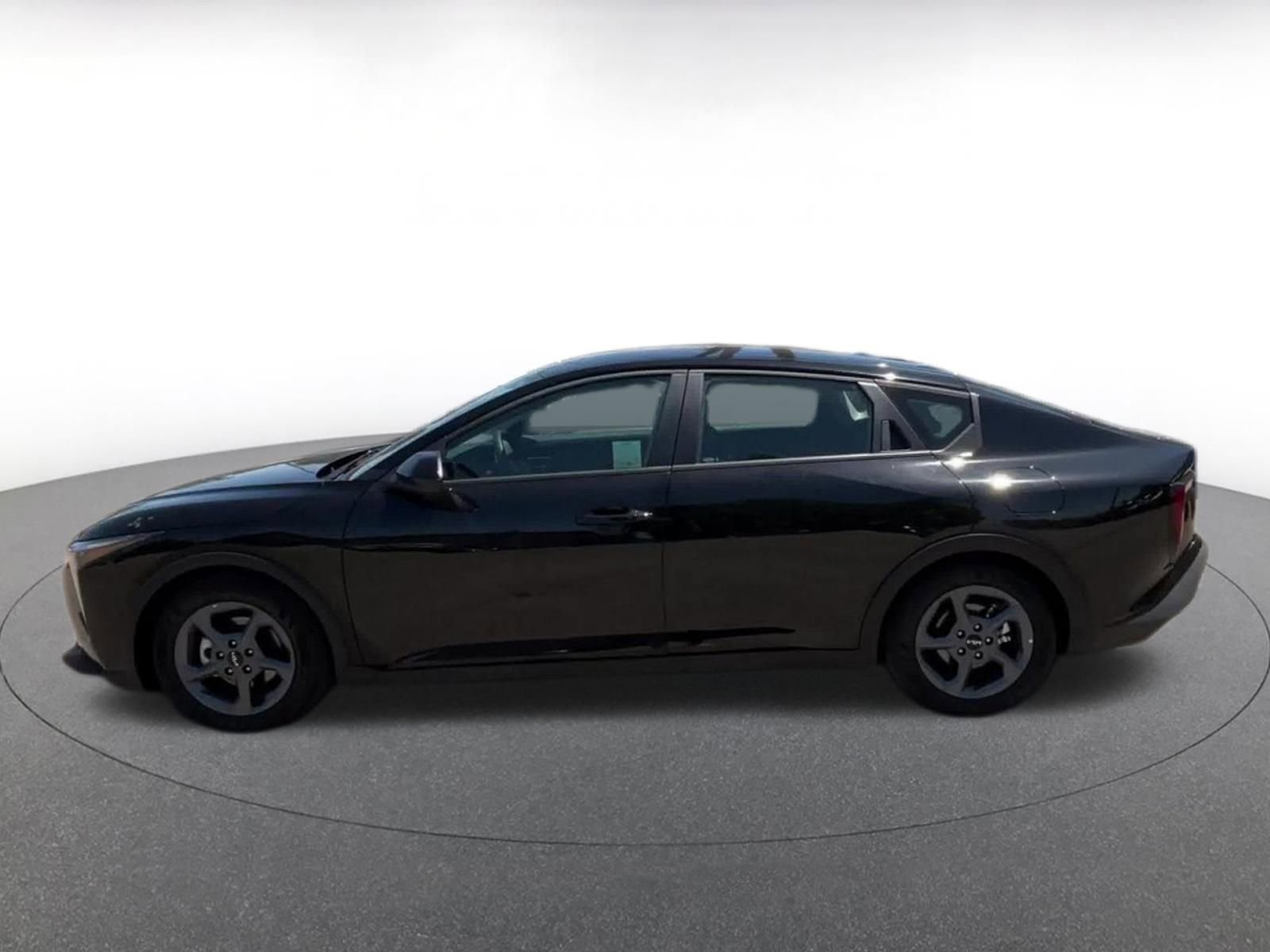 Thumbnail: 2025 Kia K4 - 9