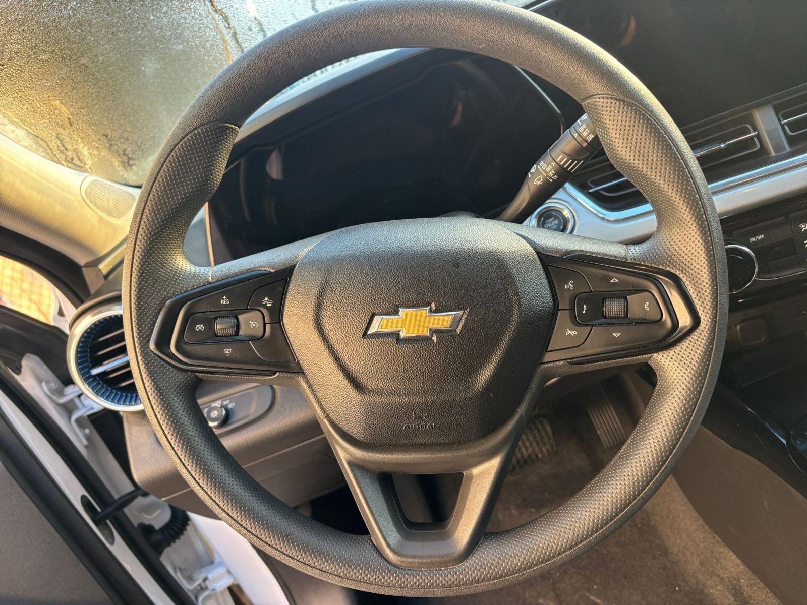 Thumbnail: 2025 Chevrolet Trax - 28