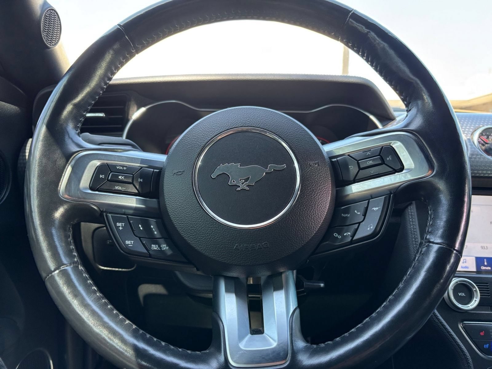 Thumbnail: 2022 Ford Mustang - 27