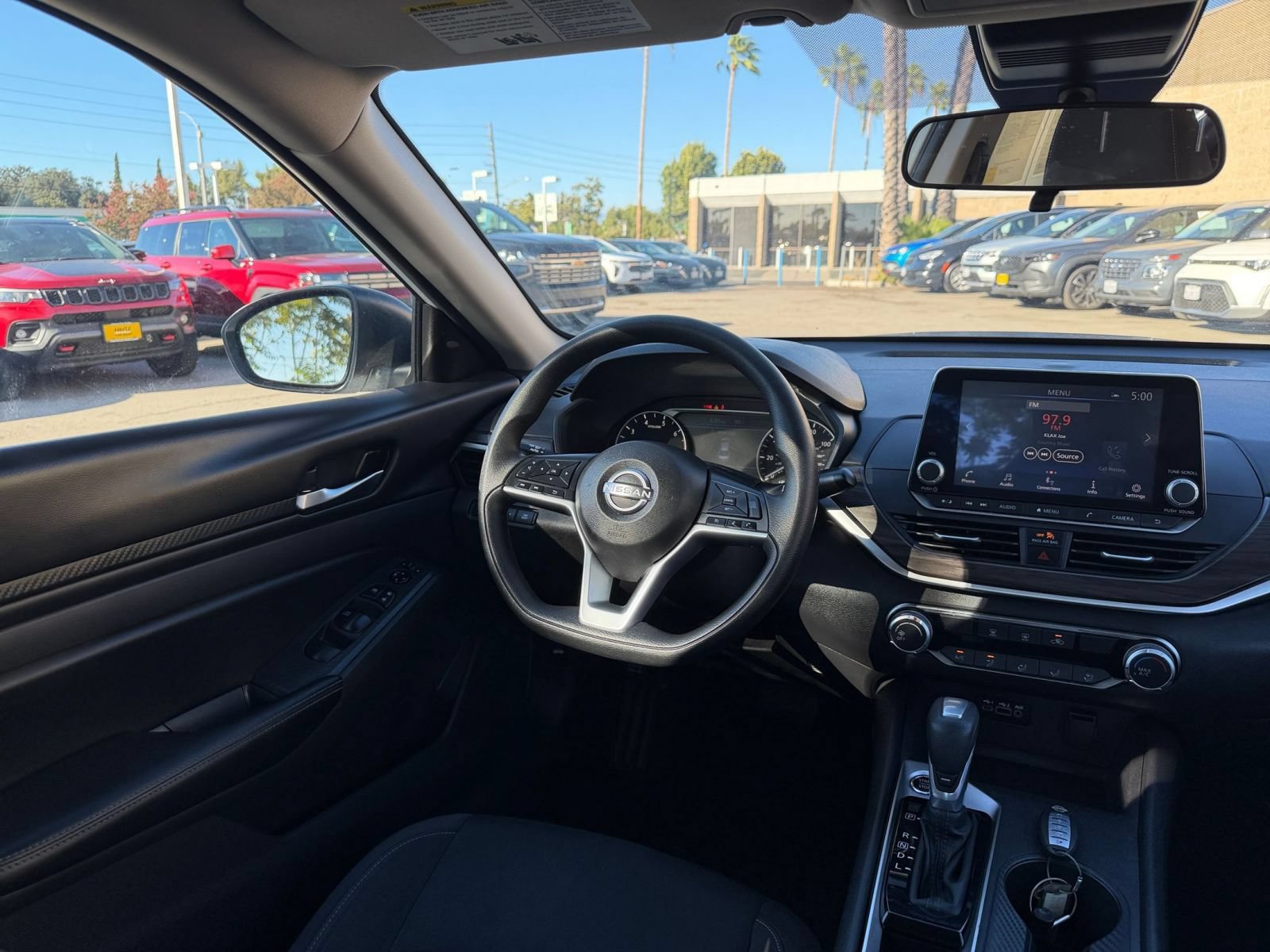 Thumbnail: 2025 Nissan Altima - 33