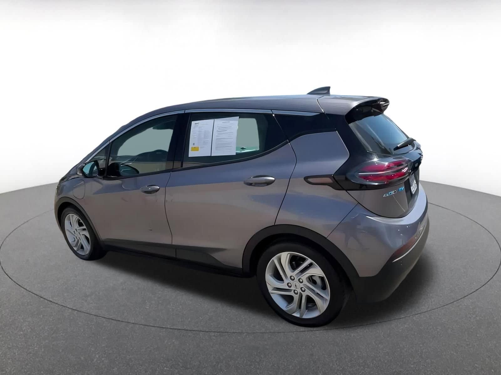 Thumbnail: 2023 Chevrolet Bolt EV - 10