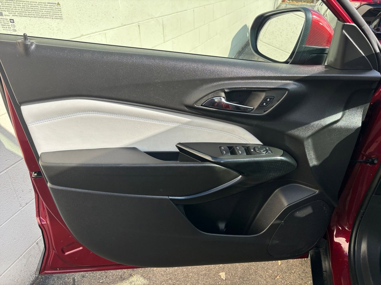 Thumbnail: 2025 Chevrolet Trax - 20