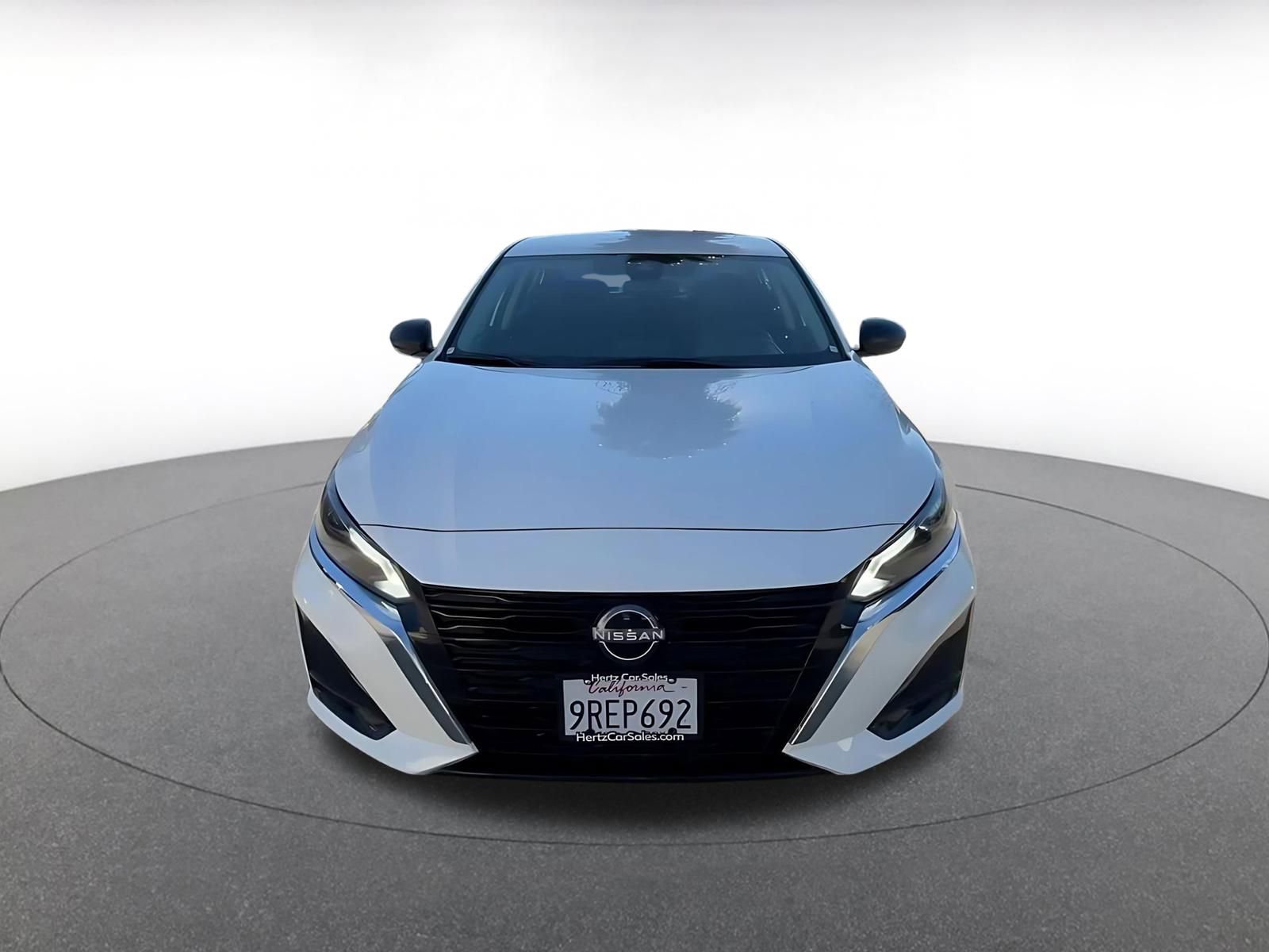 Thumbnail: 2025 Nissan Altima - 4