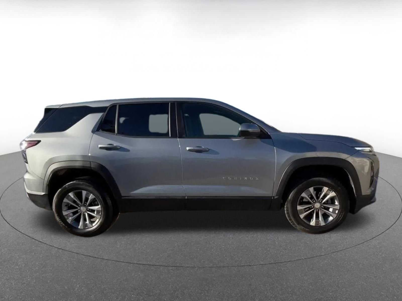 Thumbnail: 2025 Chevrolet Equinox - 15