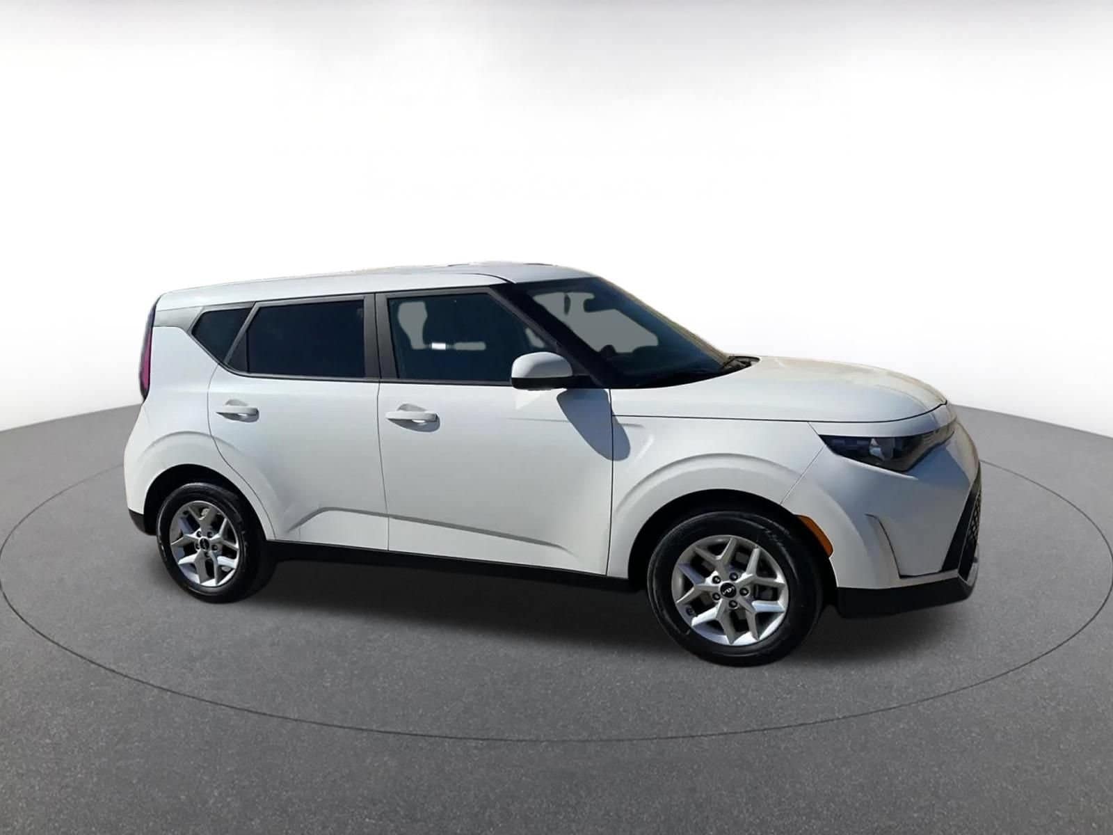 Thumbnail: 2025 Kia Soul - 2