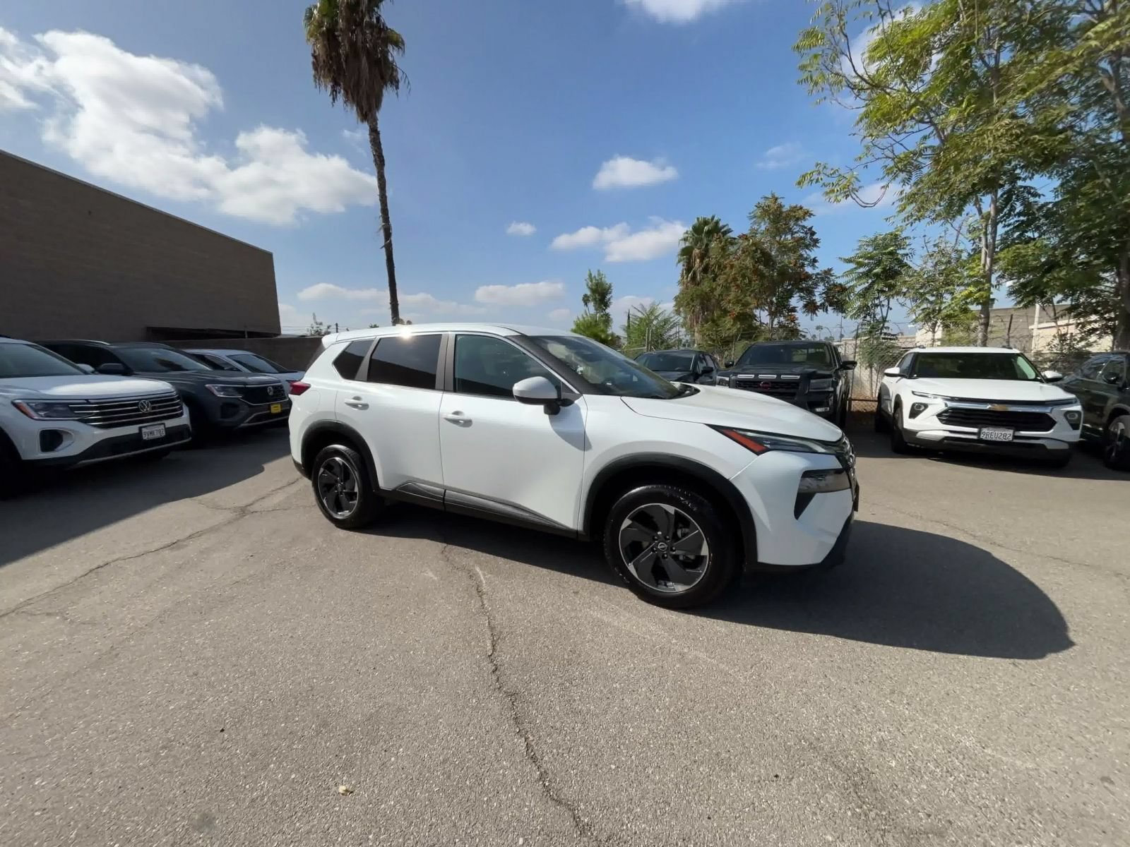 Thumbnail: 2025 Nissan Rogue - 2