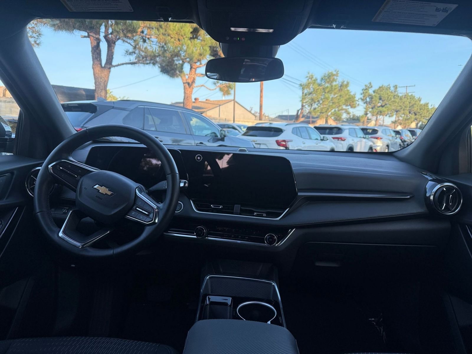 Thumbnail: 2025 Chevrolet Equinox - 29