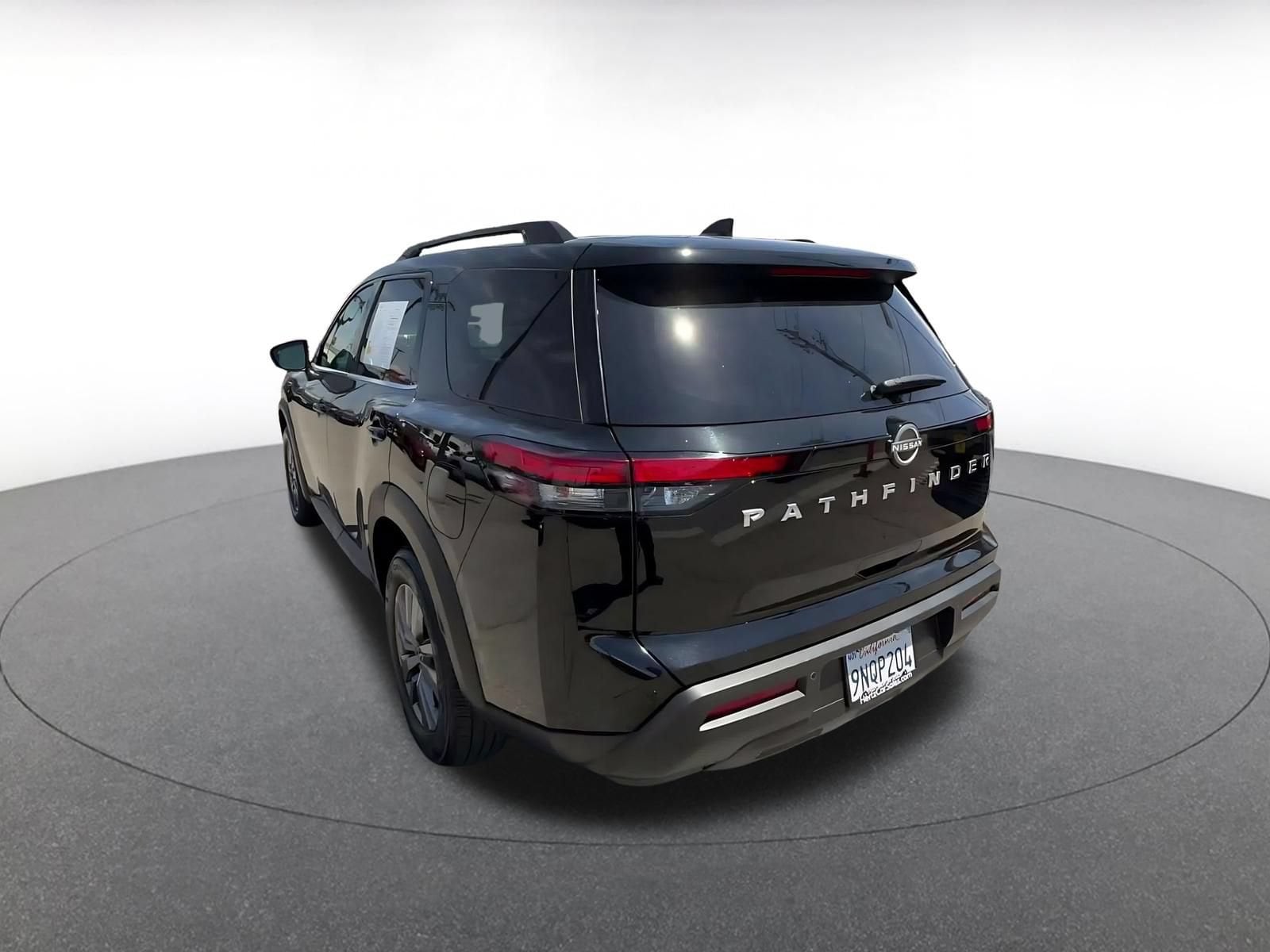 Thumbnail: 2025 Nissan Pathfinder - 9