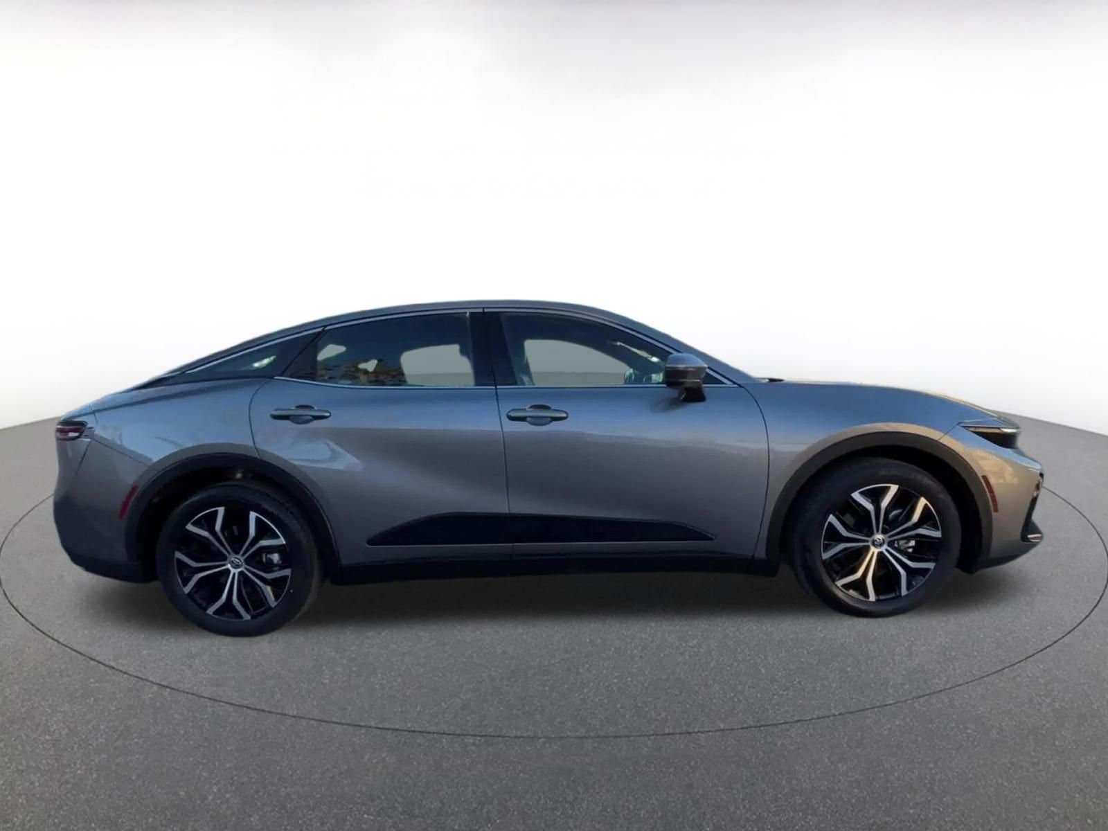 Thumbnail: 2025 Toyota Crown - 16