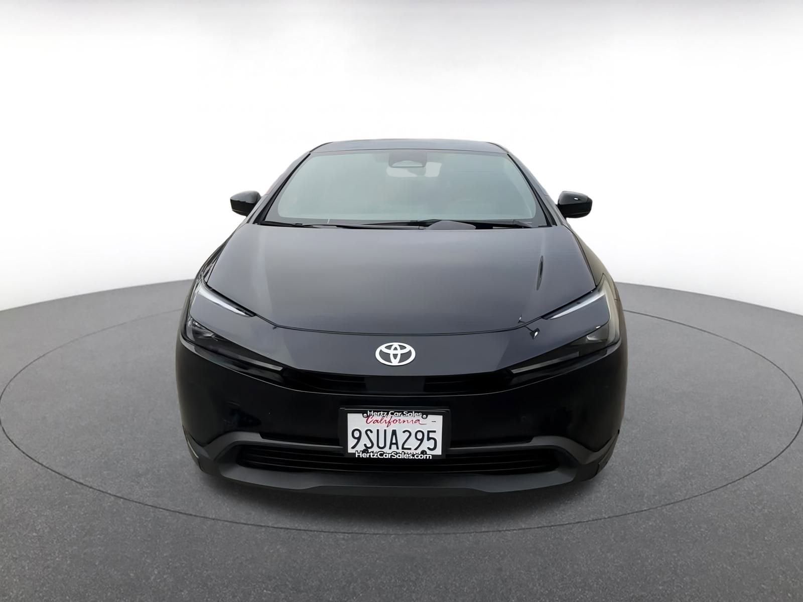 Thumbnail: 2025 Toyota Prius - 4