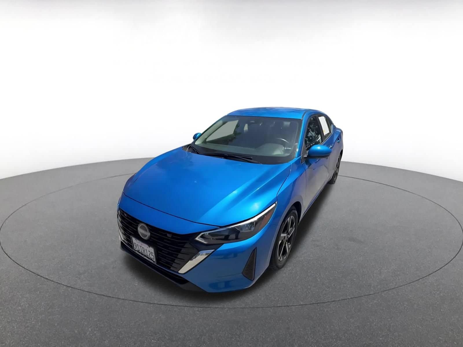 Thumbnail: 2025 Nissan Sentra - 5