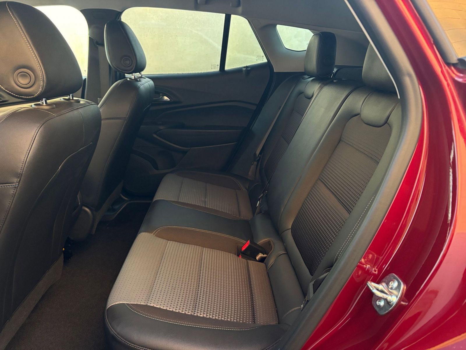 Thumbnail: 2025 Chevrolet Trax - 25