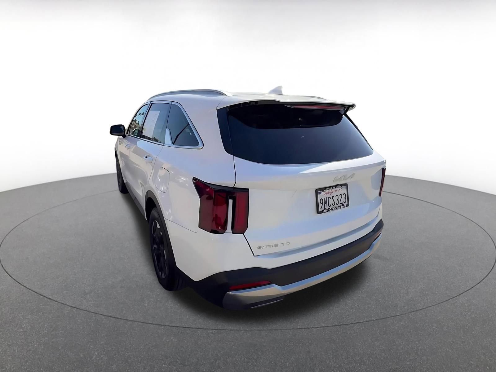 Thumbnail: 2024 Kia Sorento - 11