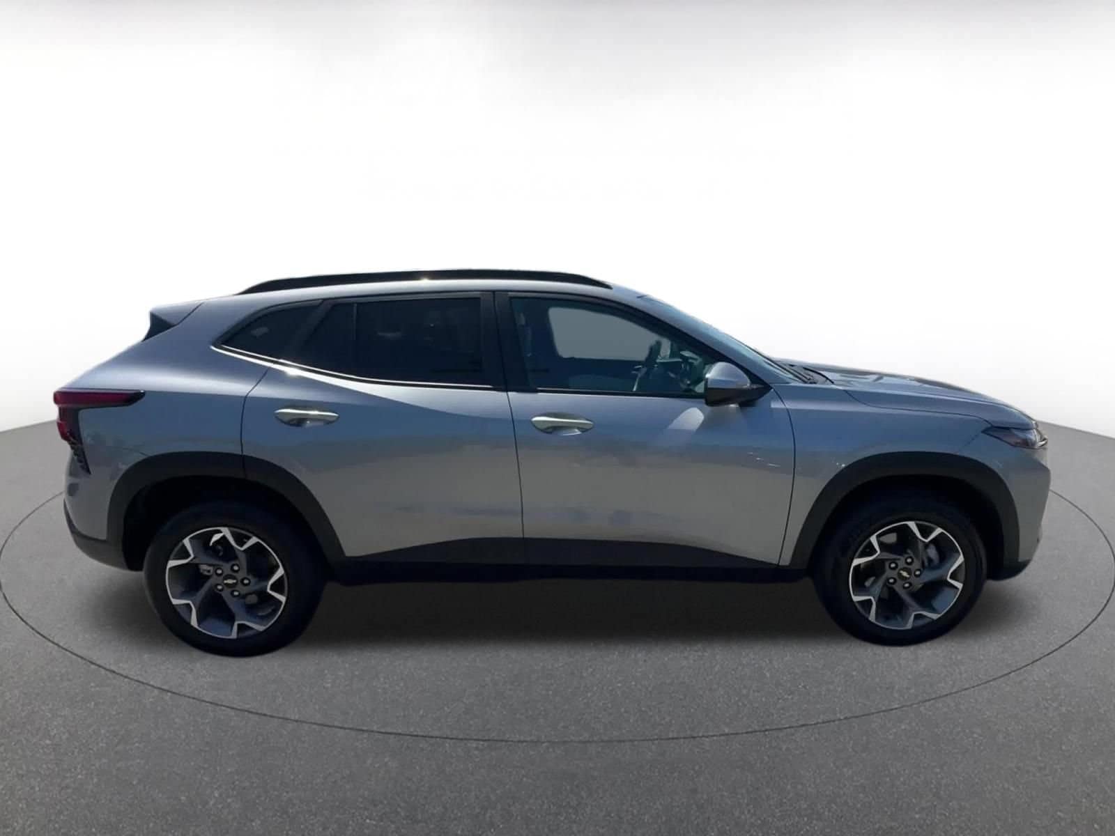 Thumbnail: 2025 Chevrolet Trax - 13