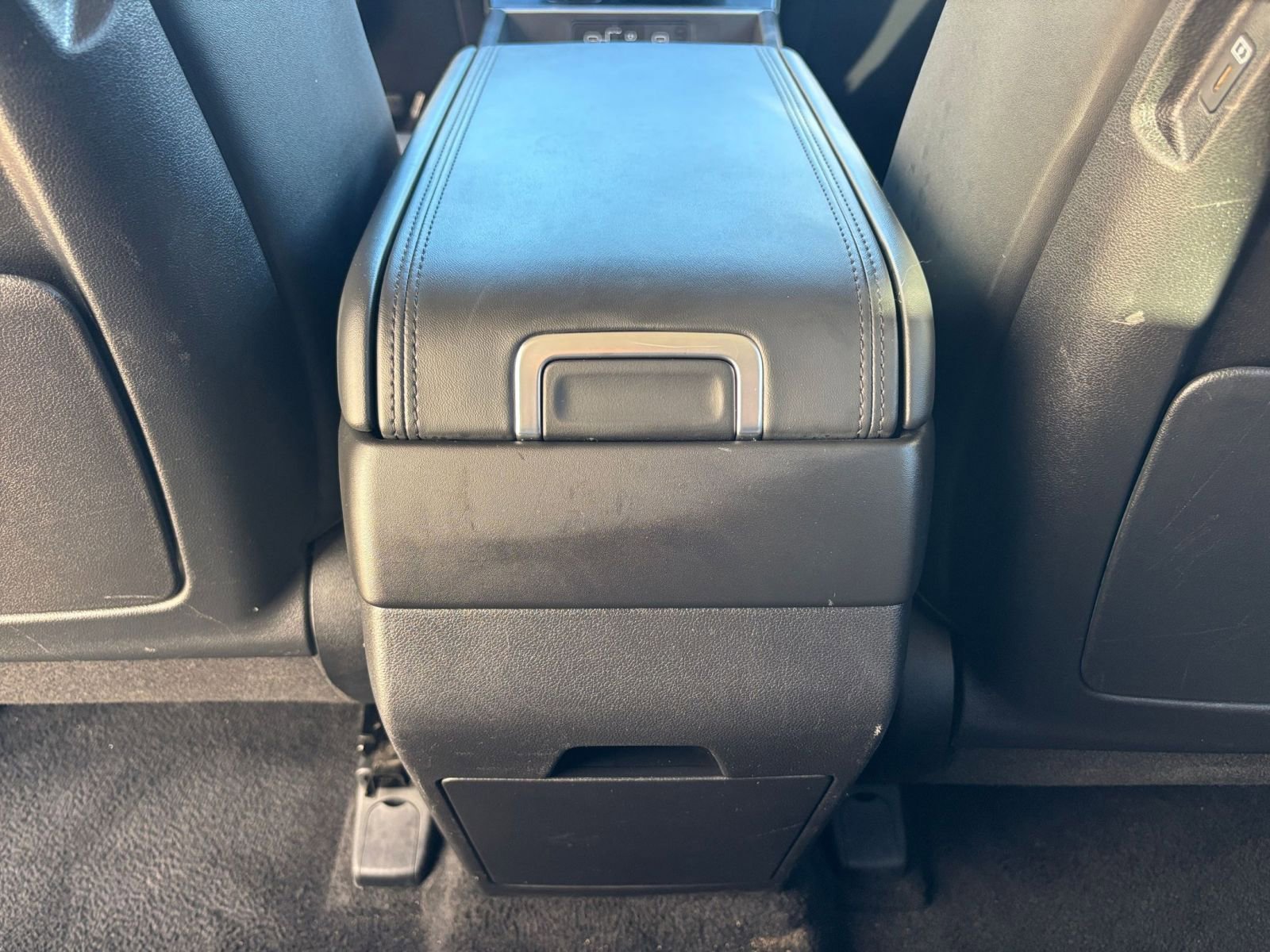 Thumbnail: 2025 Hyundai Santa Fe - 25