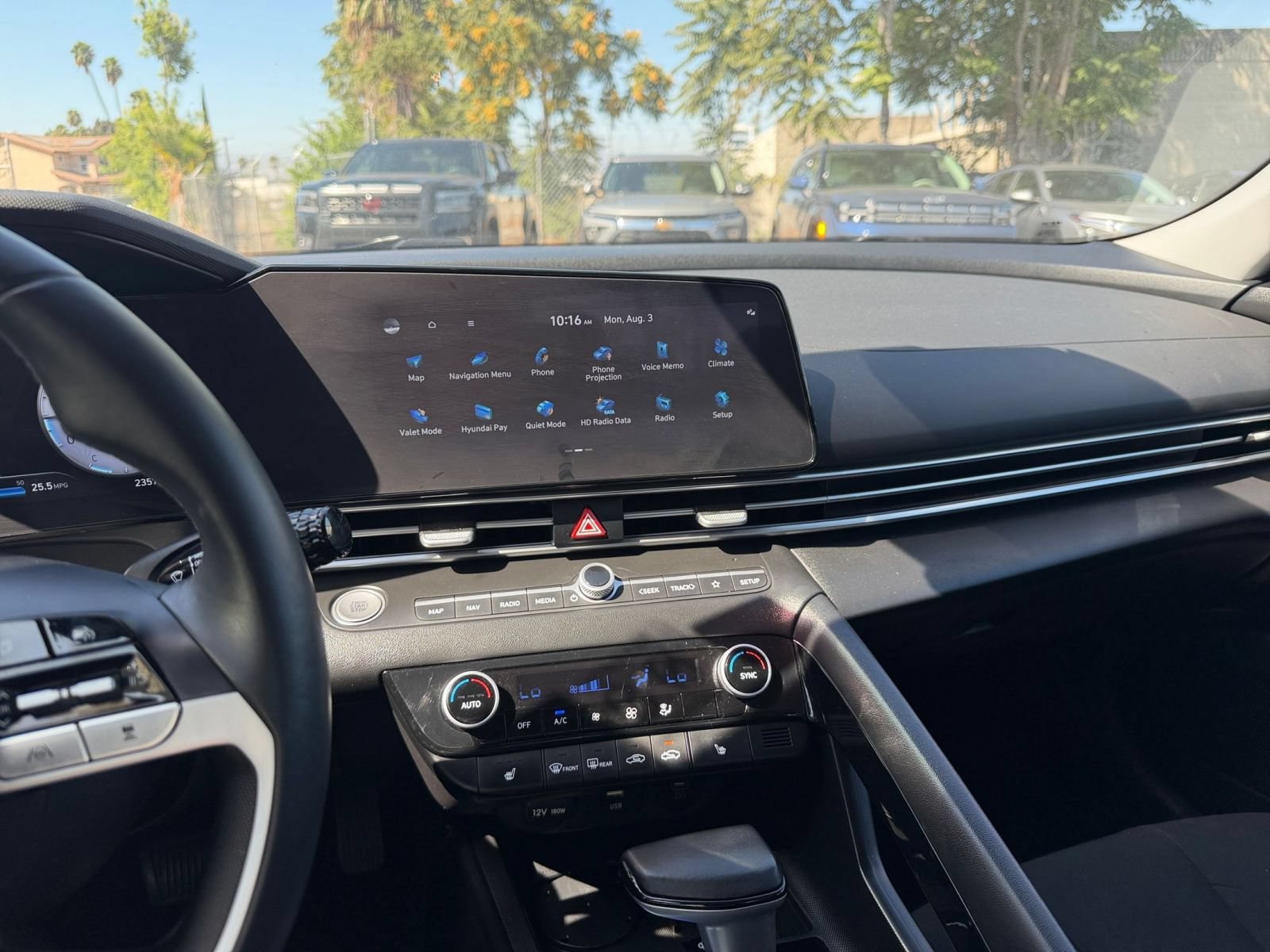 Thumbnail: 2025 Hyundai Elantra - 17