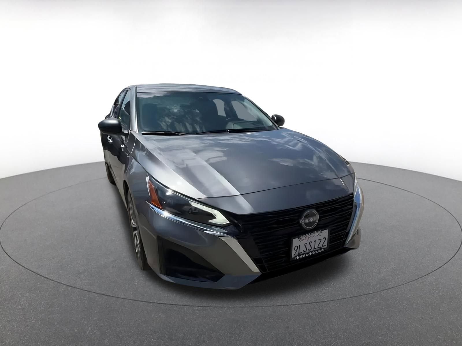 Thumbnail: 2024 Nissan Altima - 3