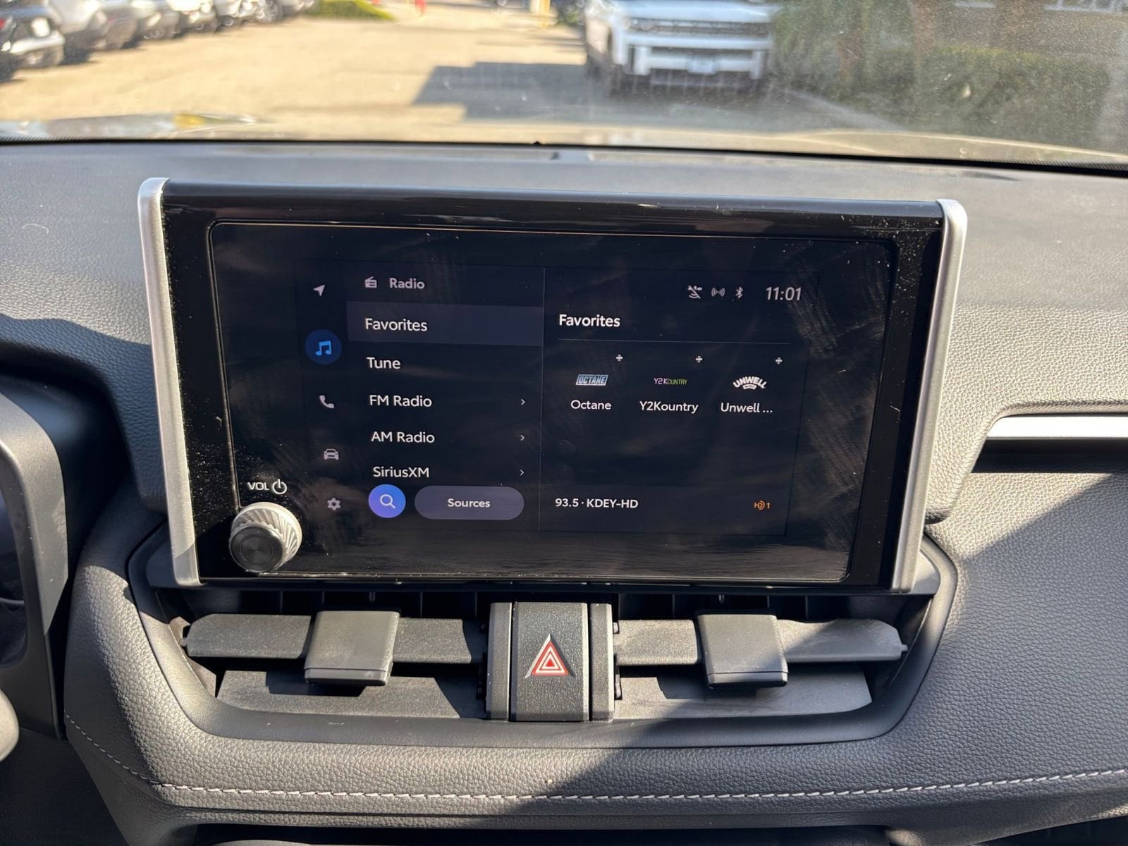 Thumbnail: 2025 Toyota RAV4 - 20