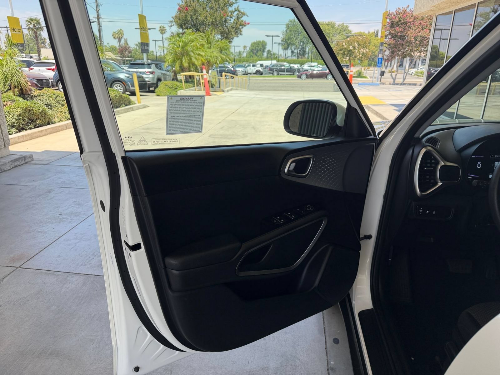 Thumbnail: 2025 Kia Soul - 18