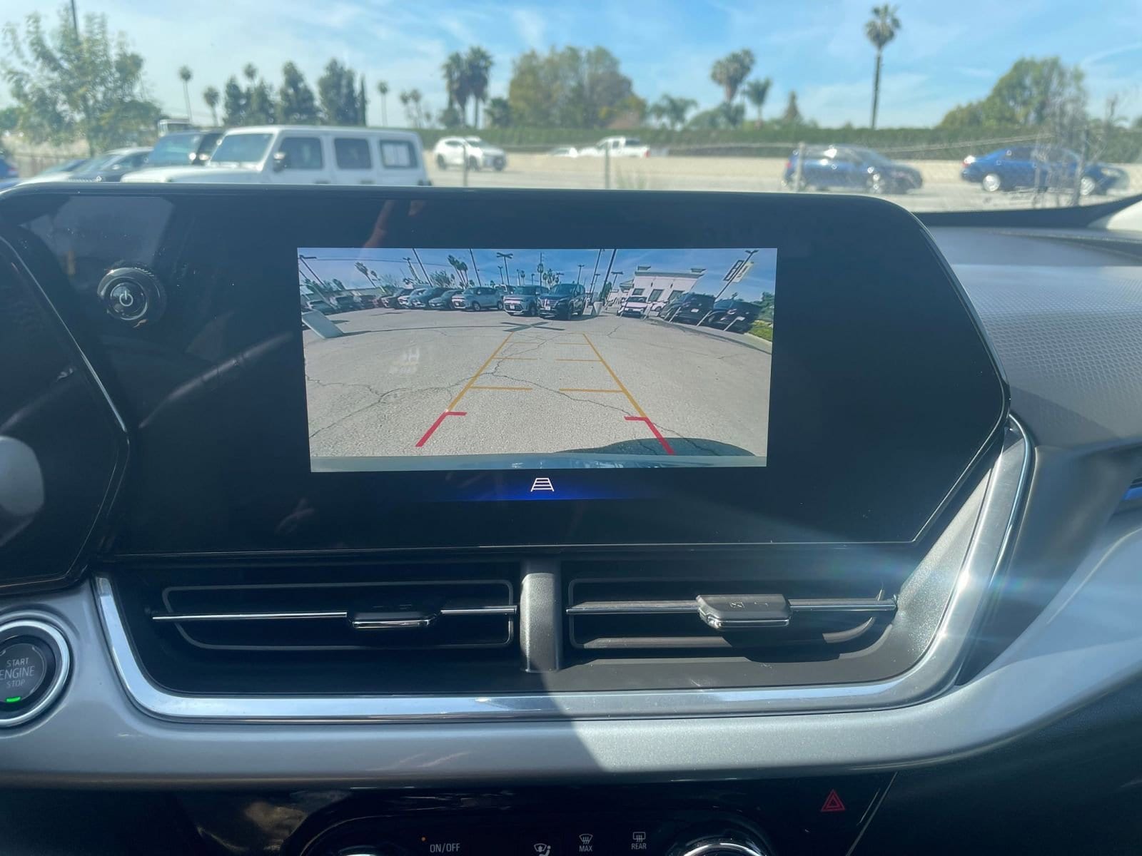 Thumbnail: 2025 Chevrolet Trax - 27