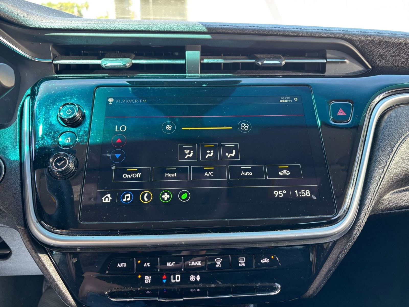 Thumbnail: 2023 Chevrolet Bolt EV - 25