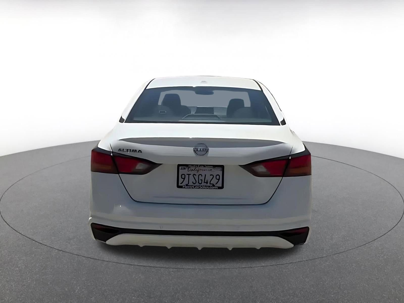 Thumbnail: 2025 Nissan Altima - 11
