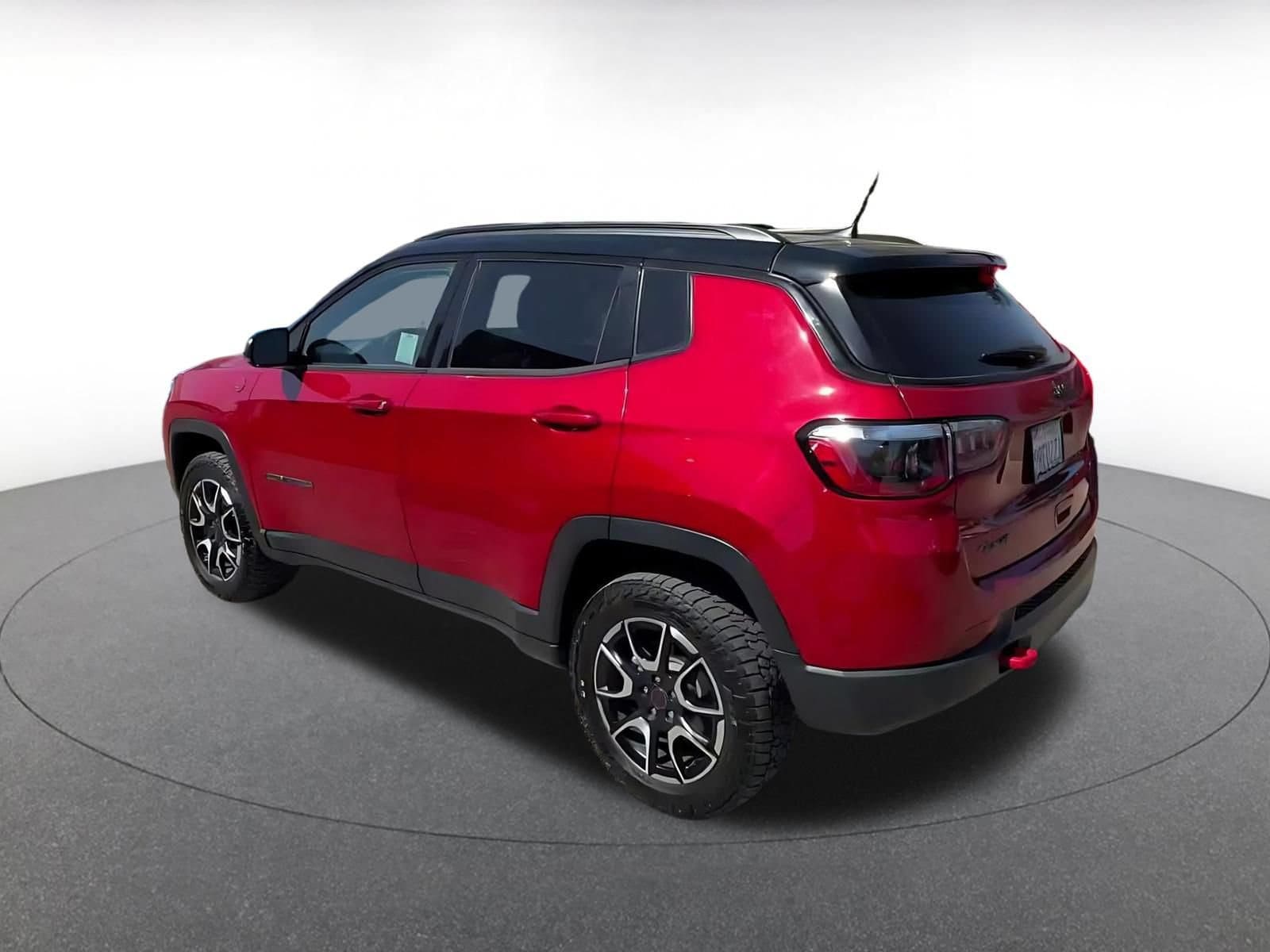 Thumbnail: 2025 Jeep Compass - 10