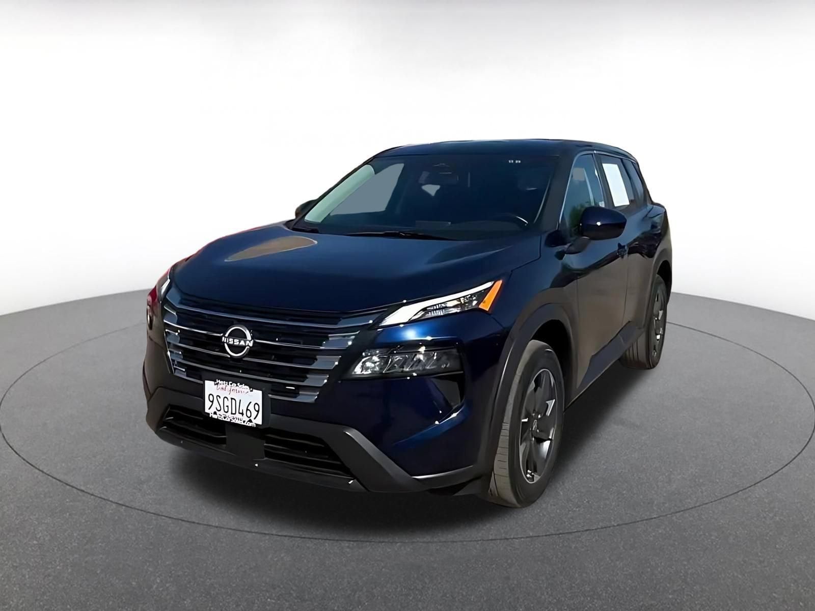 Thumbnail: 2025 Nissan Rogue - 4