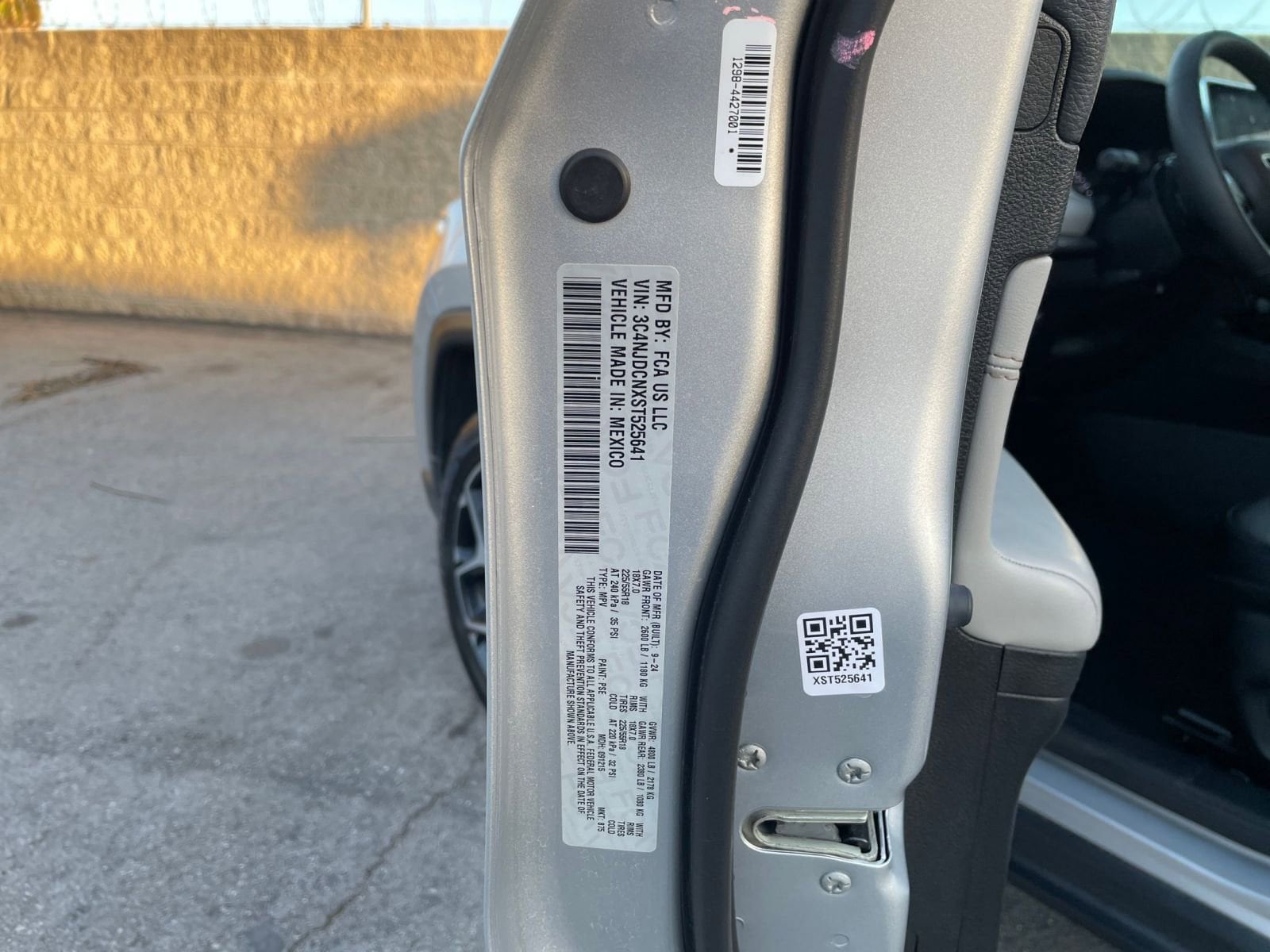 Thumbnail: 2025 Jeep Compass - 31