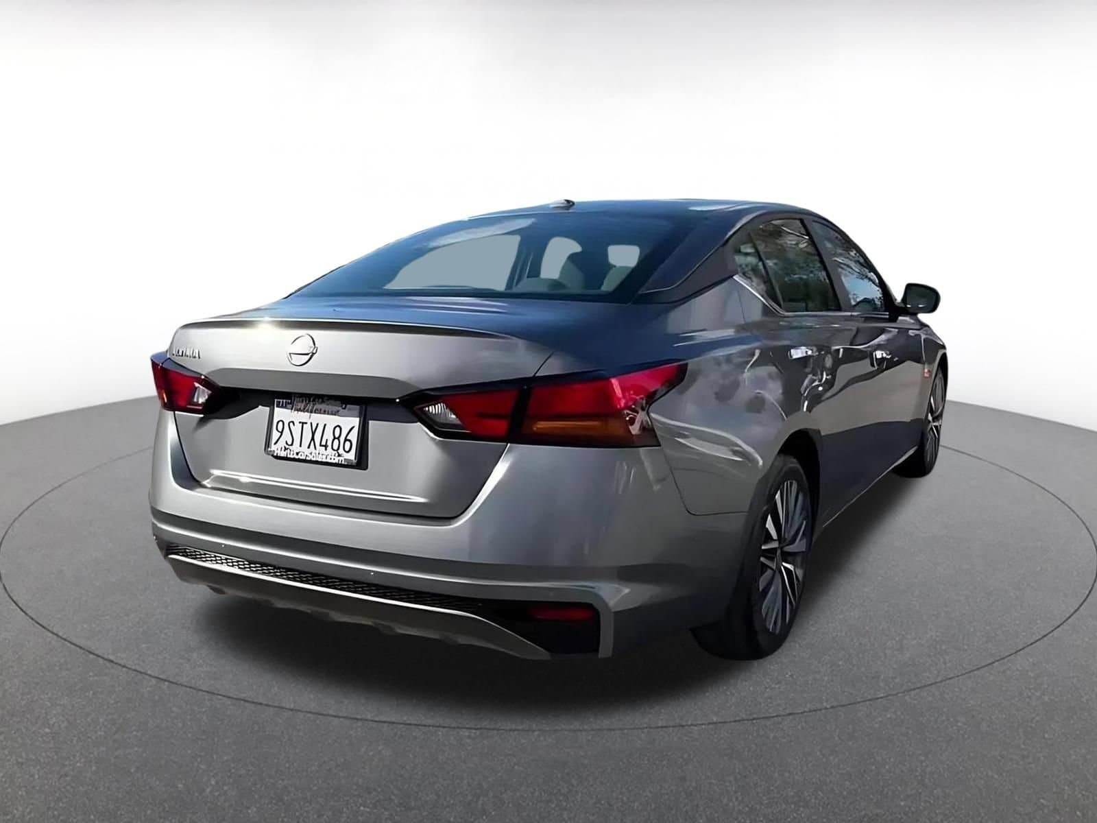 Thumbnail: 2025 Nissan Altima - 15