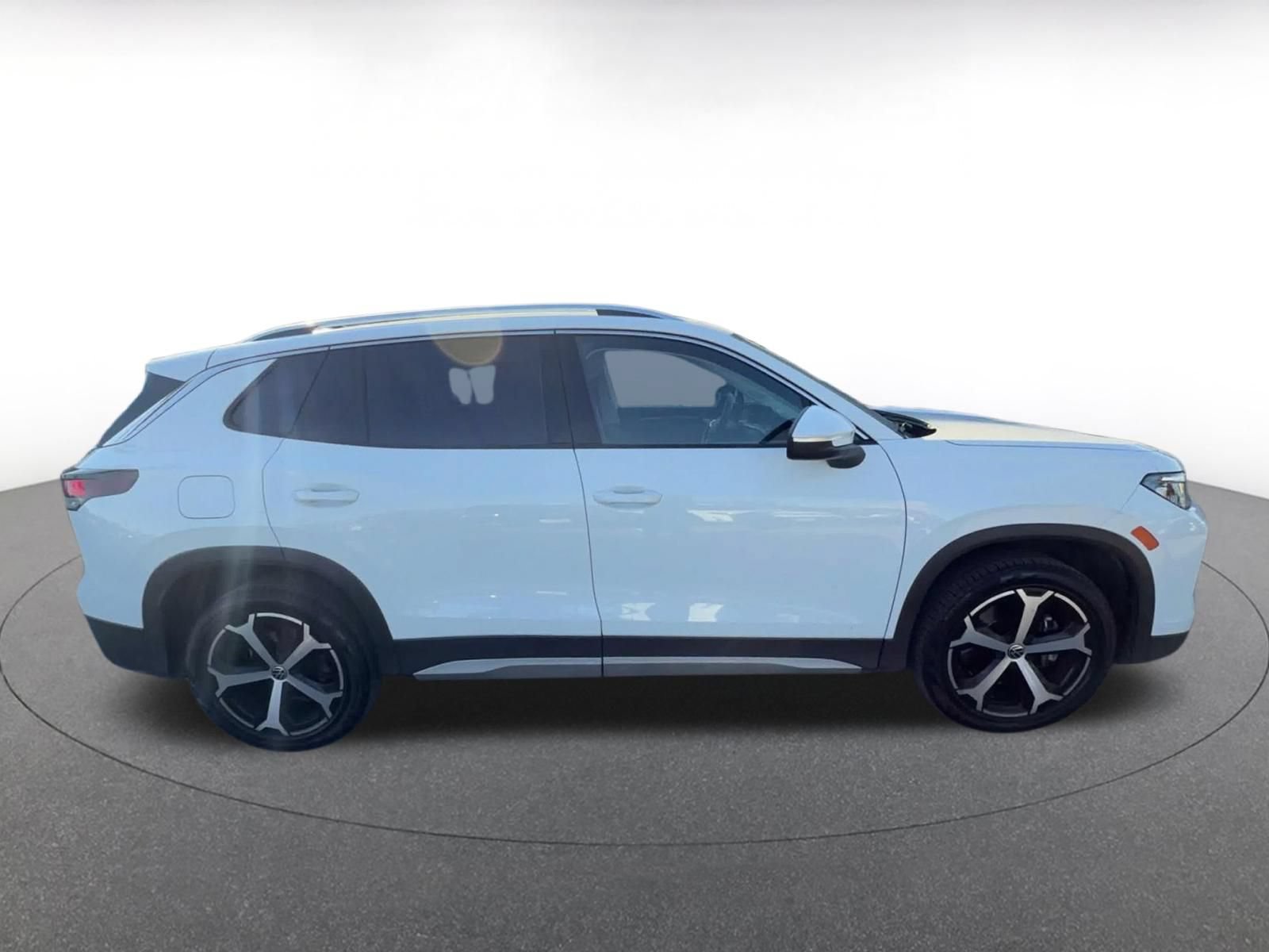 Thumbnail: 2026 Volkswagen Tiguan - 13