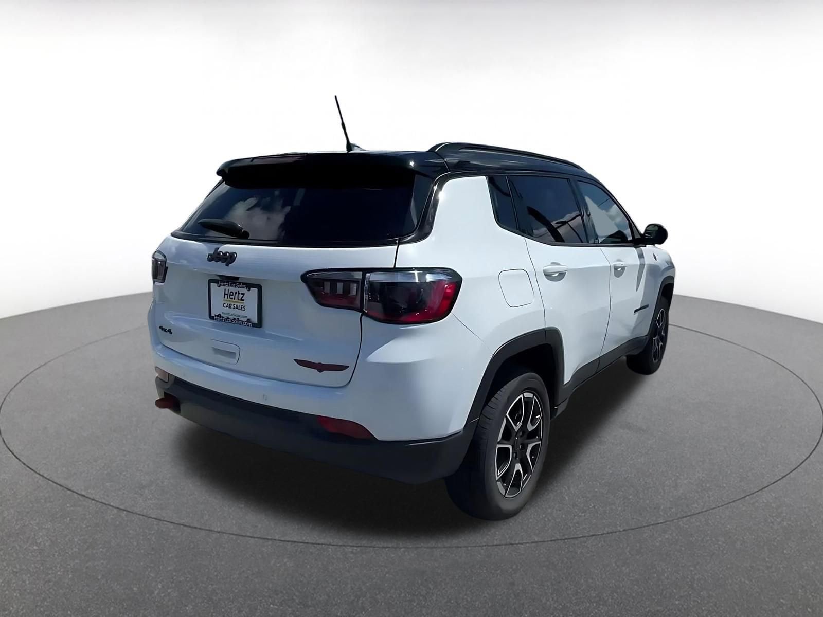 Thumbnail: 2025 Jeep Compass - 14