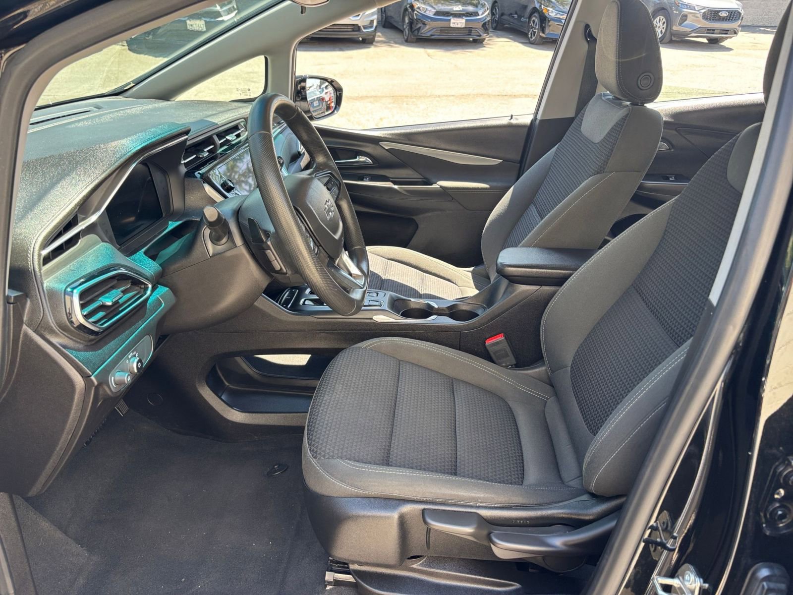 Thumbnail: 2023 Chevrolet Bolt EV - 31