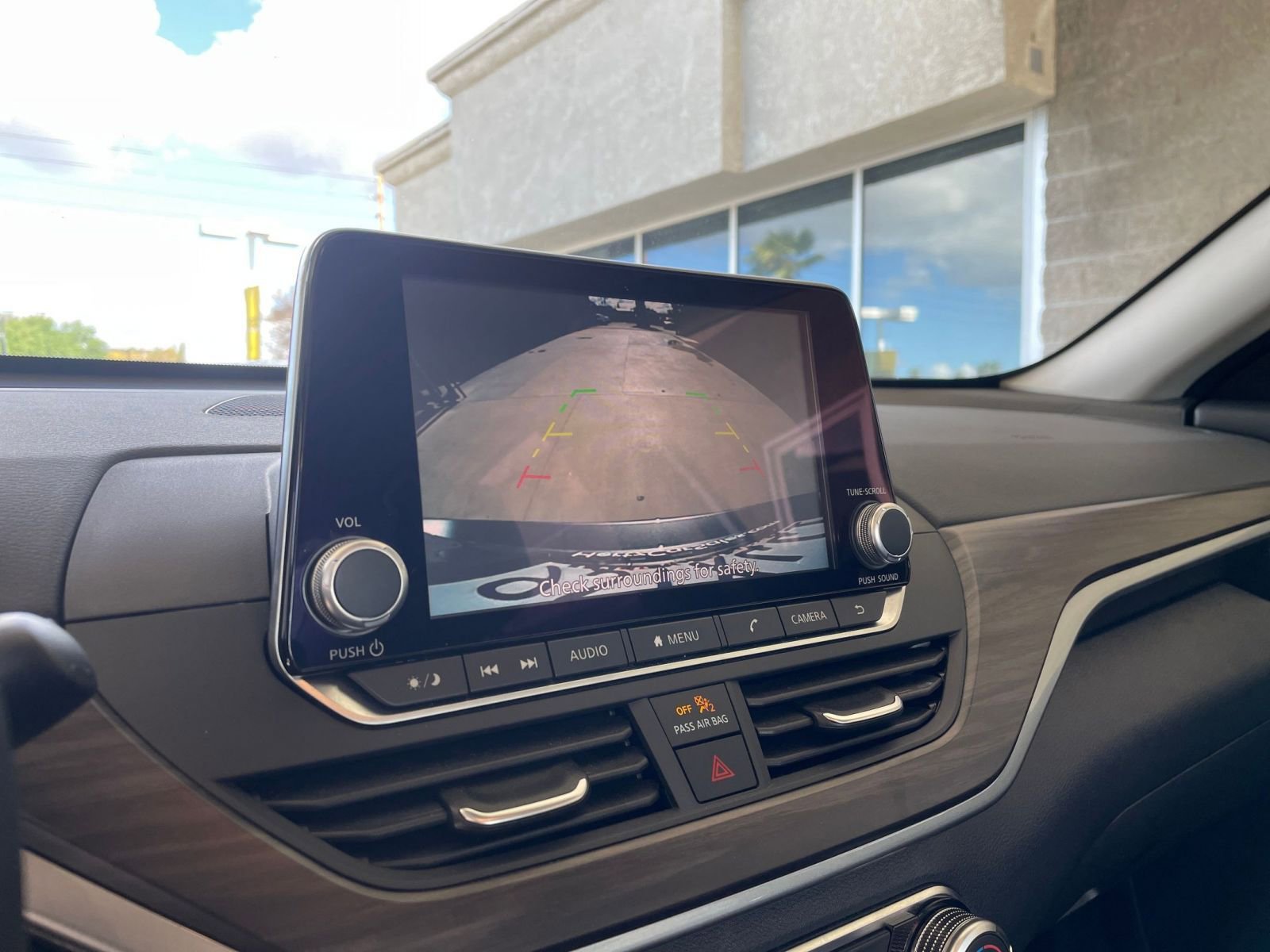 Thumbnail: 2025 Nissan Altima - 23