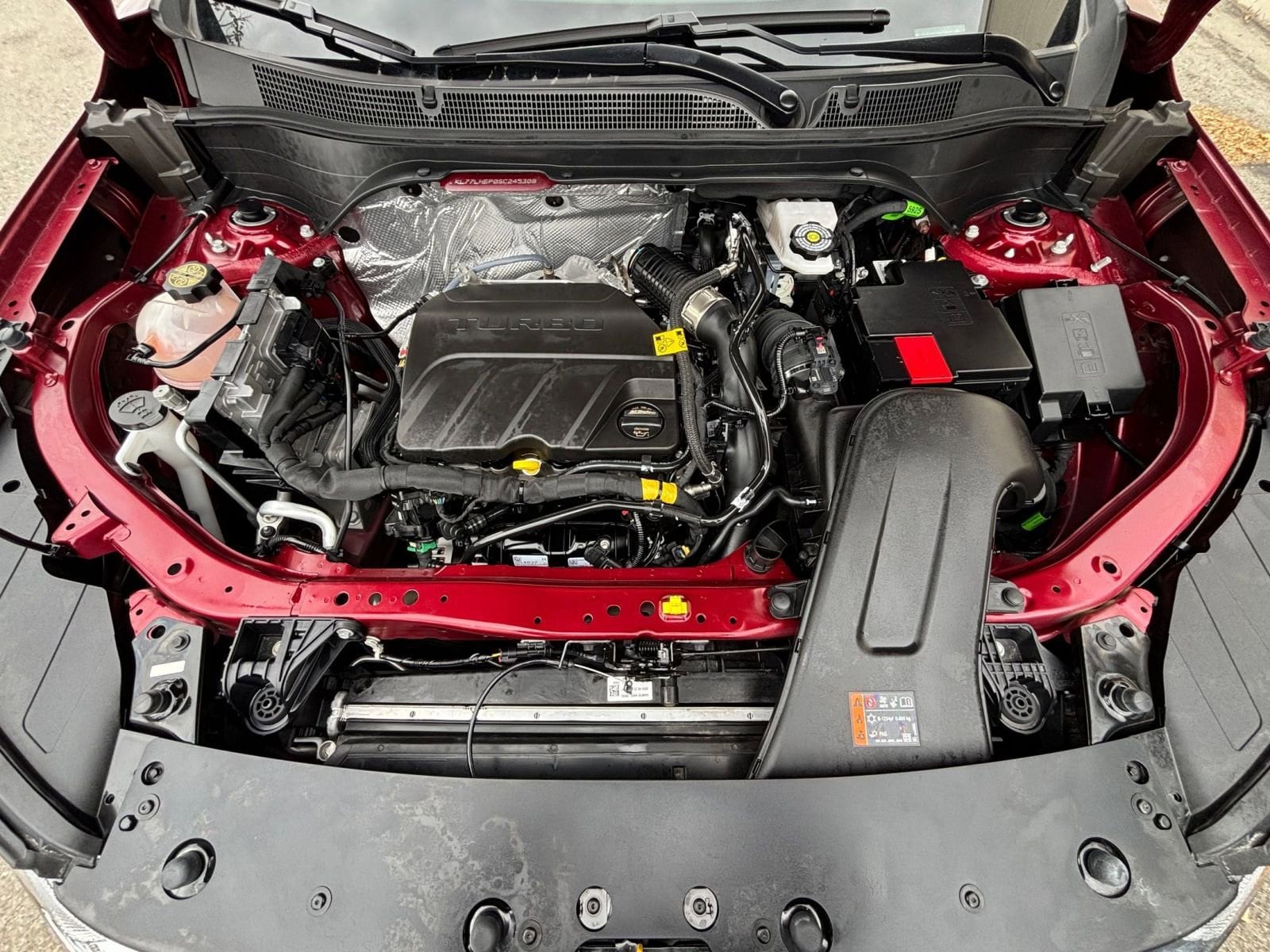 Thumbnail: 2025 Chevrolet Trax - 32