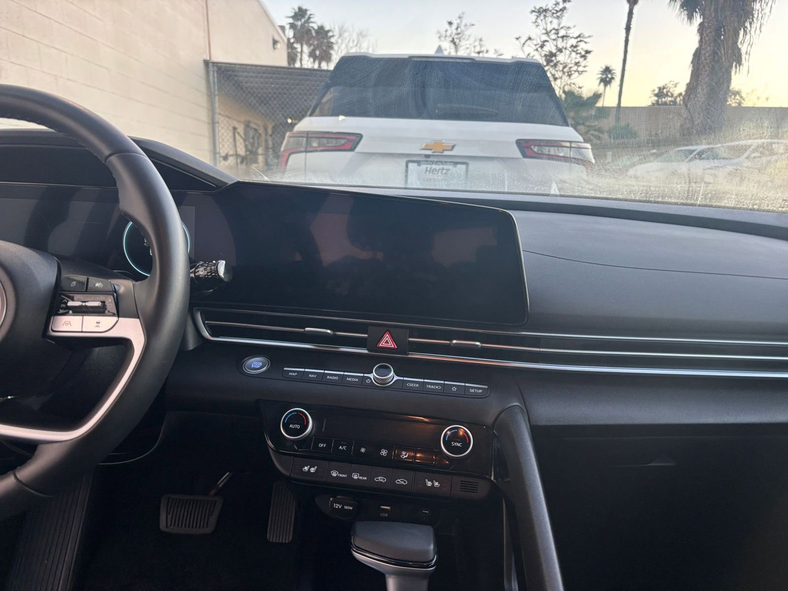 Thumbnail: 2025 Hyundai Elantra - 18