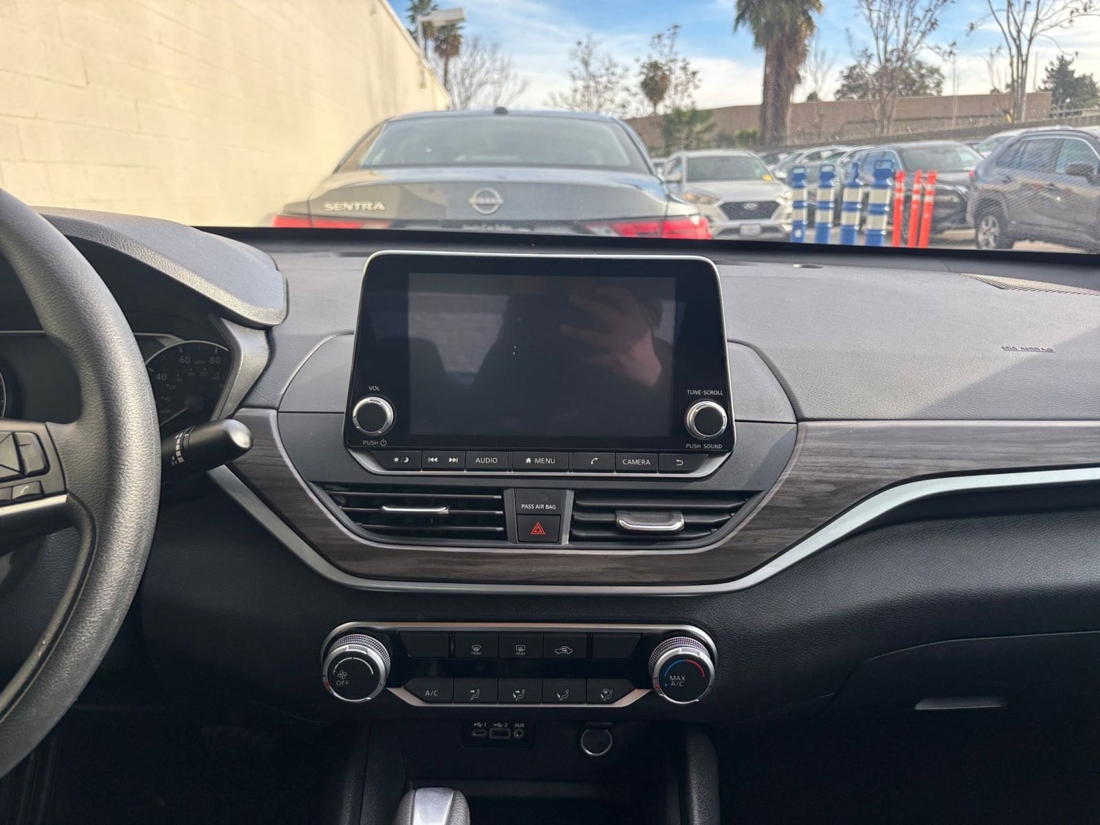 Thumbnail: 2025 Nissan Altima - 18