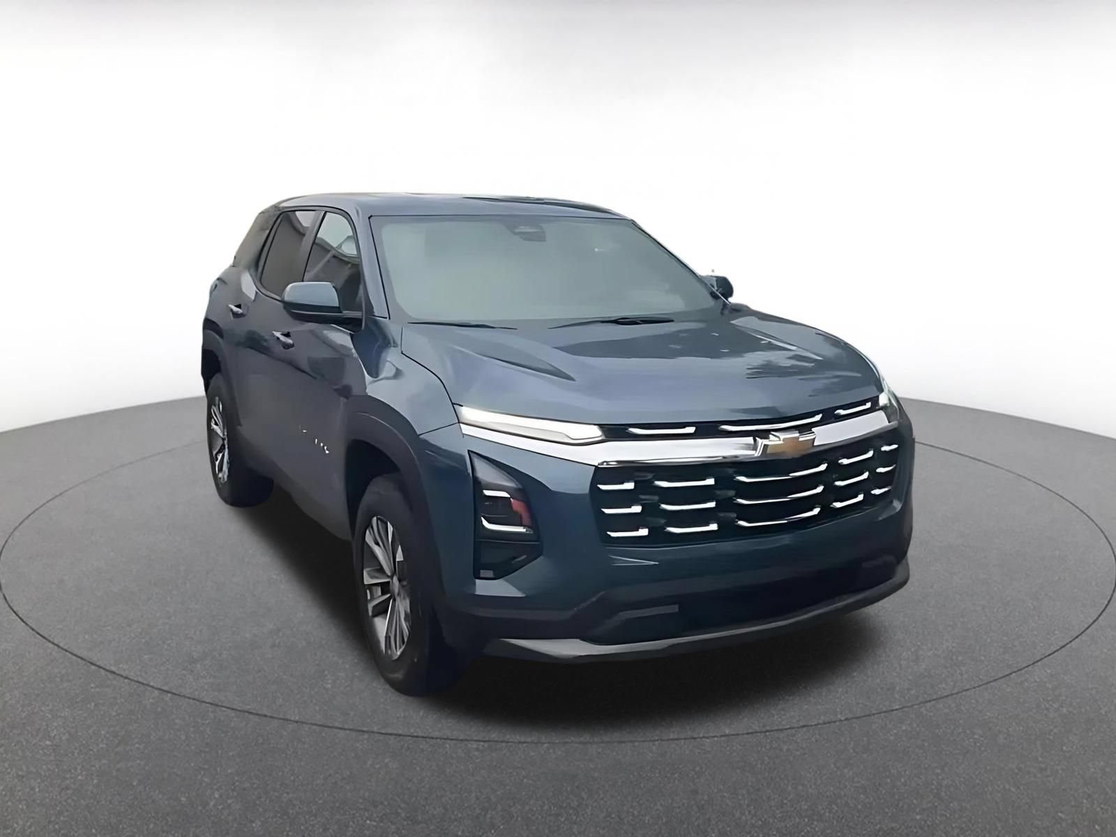 Thumbnail: 2025 Chevrolet Equinox - 3