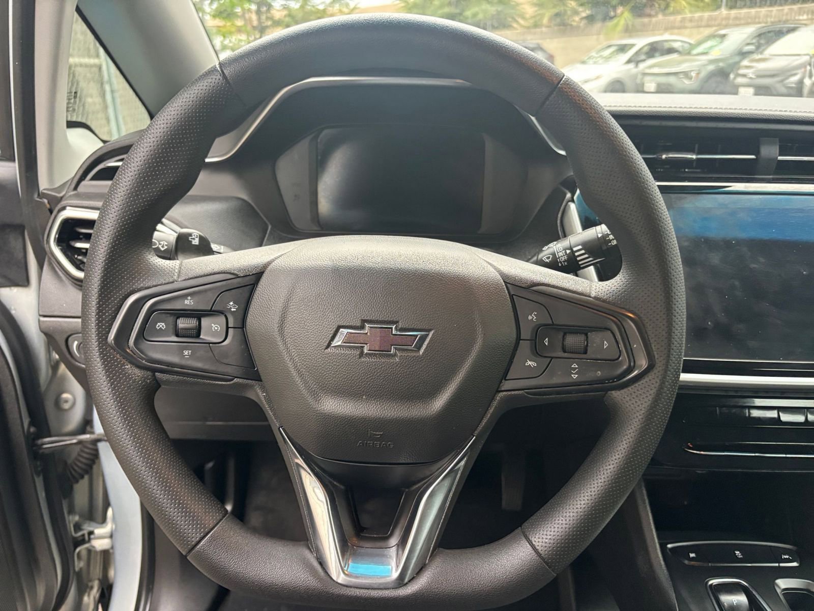 Thumbnail: 2023 Chevrolet Bolt EV - 32