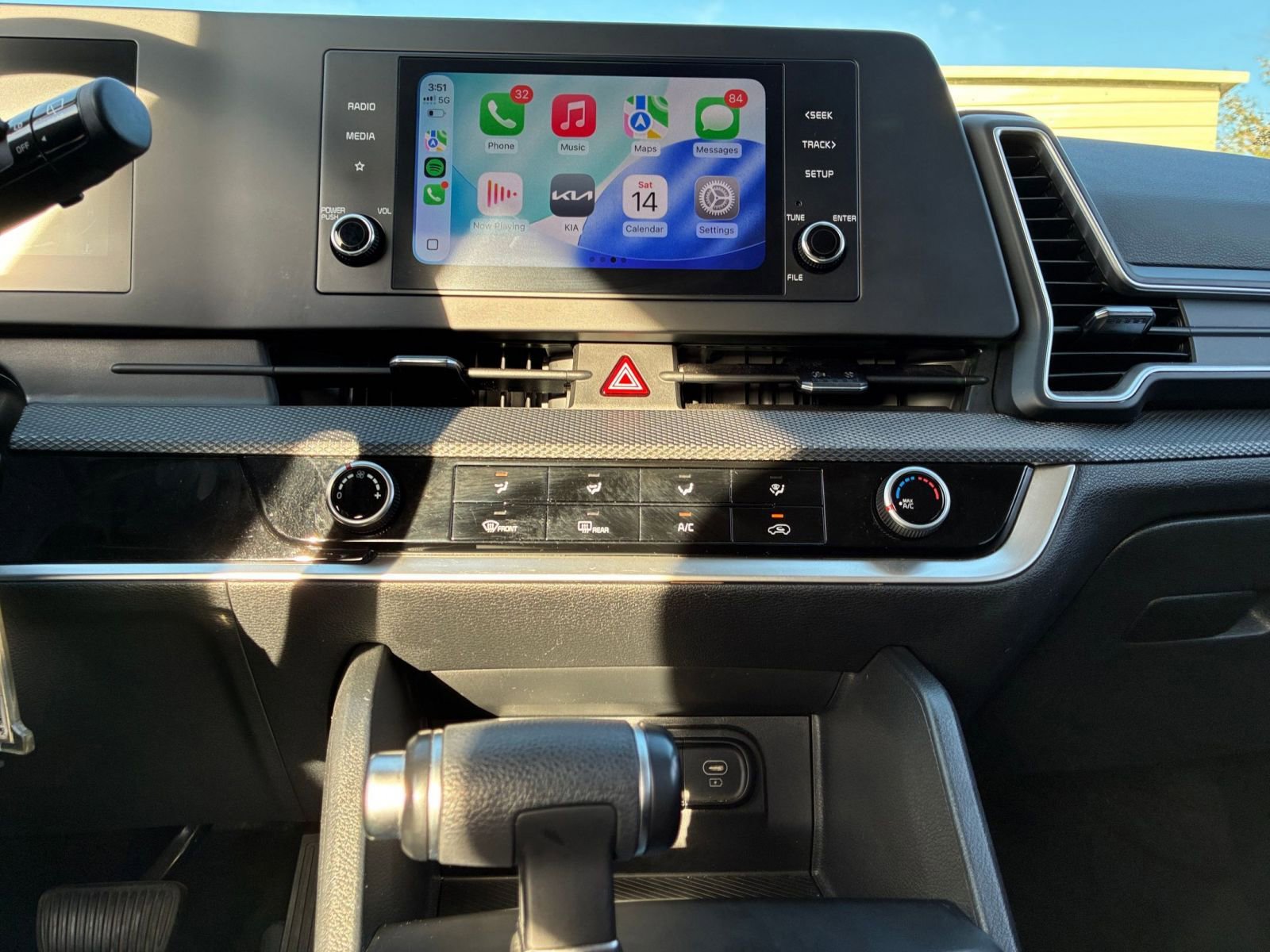 Thumbnail: 2025 Kia Sportage - 17