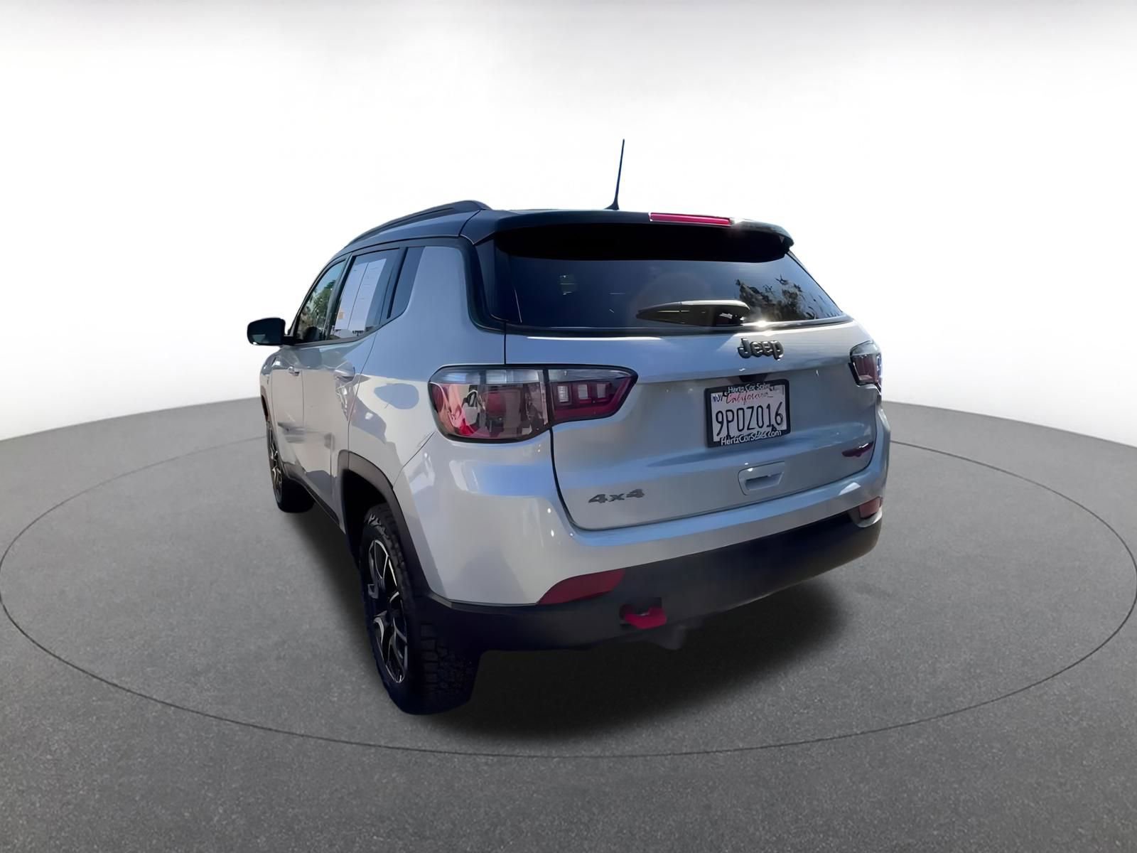 Thumbnail: 2025 Jeep Compass - 11