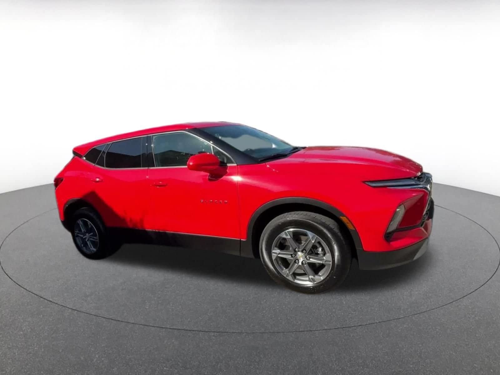 Thumbnail: 2025 Chevrolet Blazer - 2