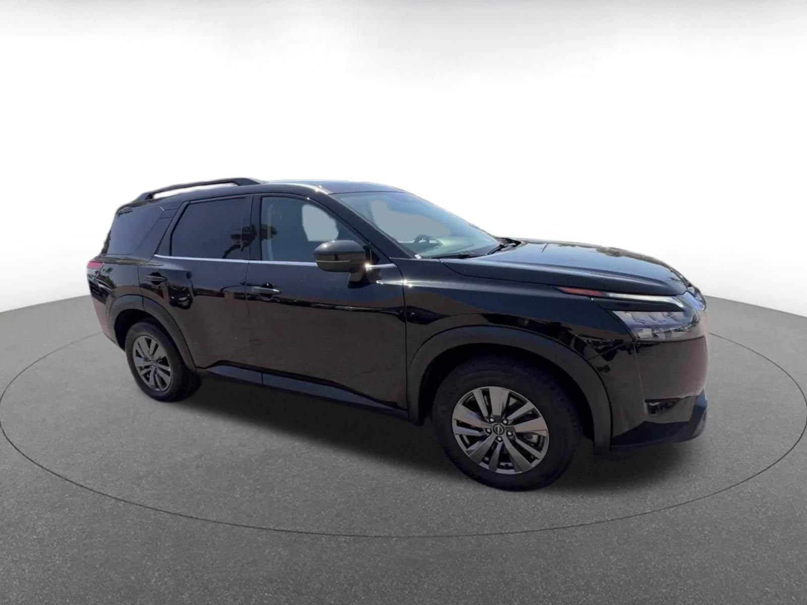 Thumbnail: 2025 Nissan Pathfinder - 2